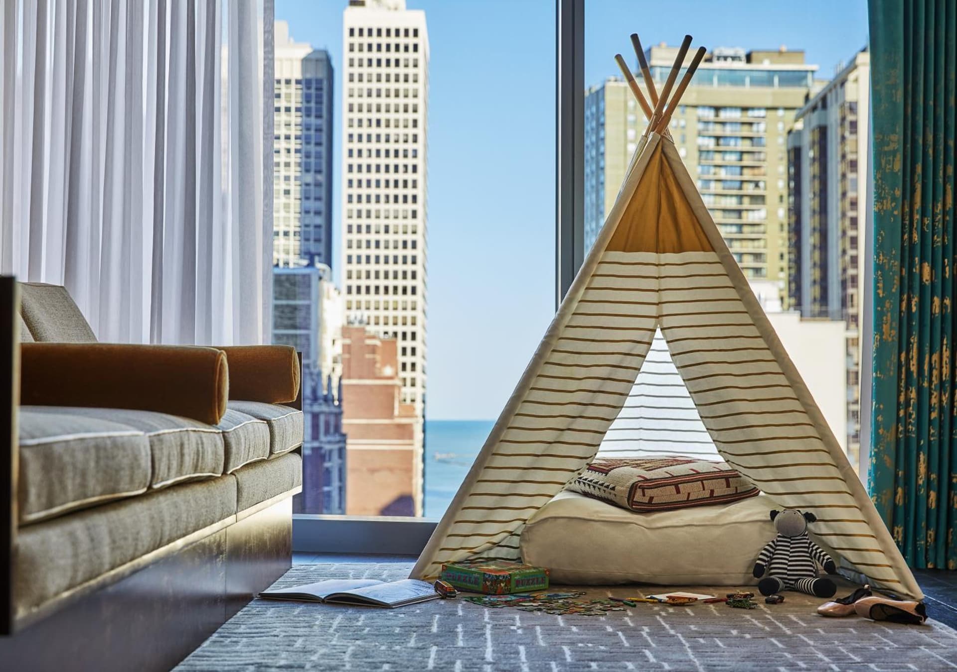 Viceroy Chicago gallery photo in Chicago, IL — image 138