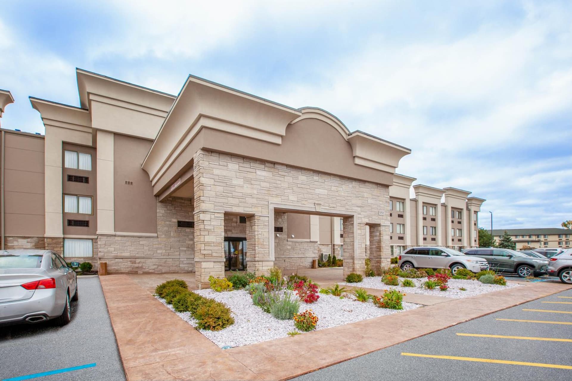 Wingate by Wyndham Detroit Metro Airport gallery photo in Romulus, MI — image 40