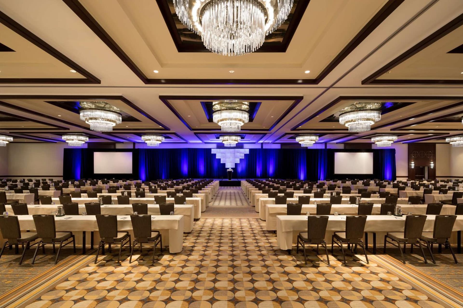 Hyatt Regency Dallas dining venue in Dallas, Texas