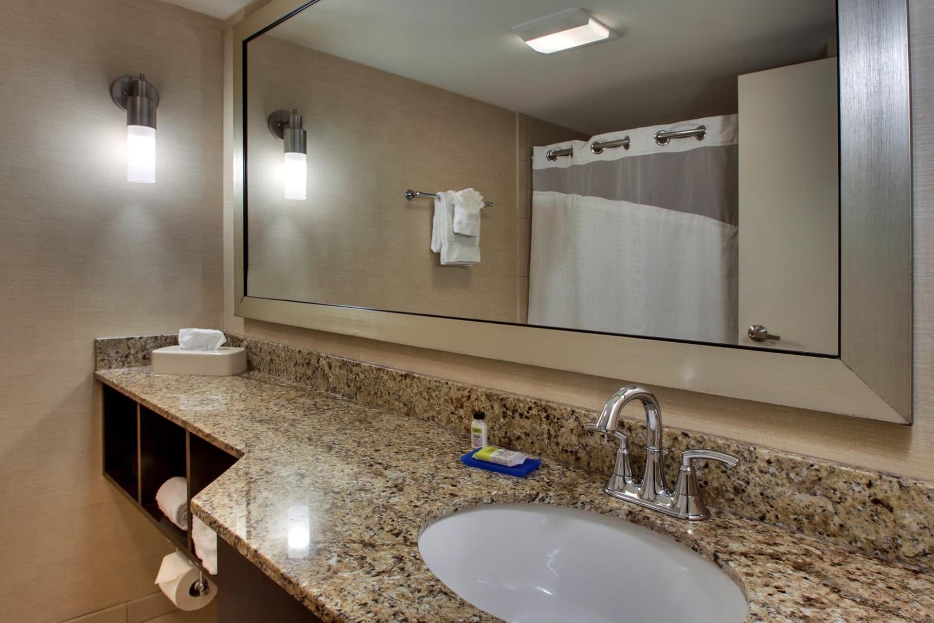Holiday Inn Express Baltimore BWI Airport West by IHG gallery photo in Hanover, MD — image 6