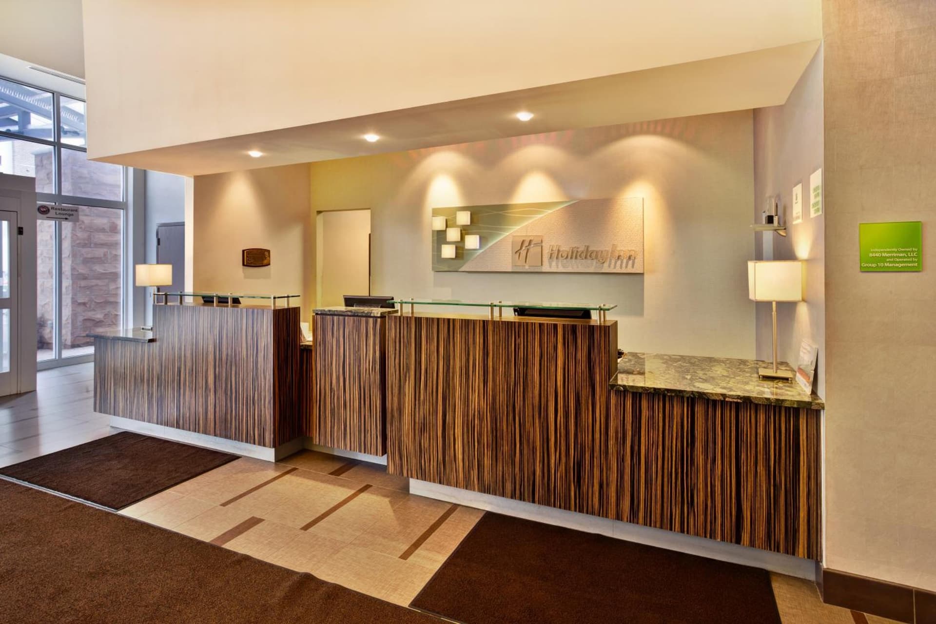 Holiday Inn Detroit Metro Airport by IHG gallery photo in Romulus, MI — image 17