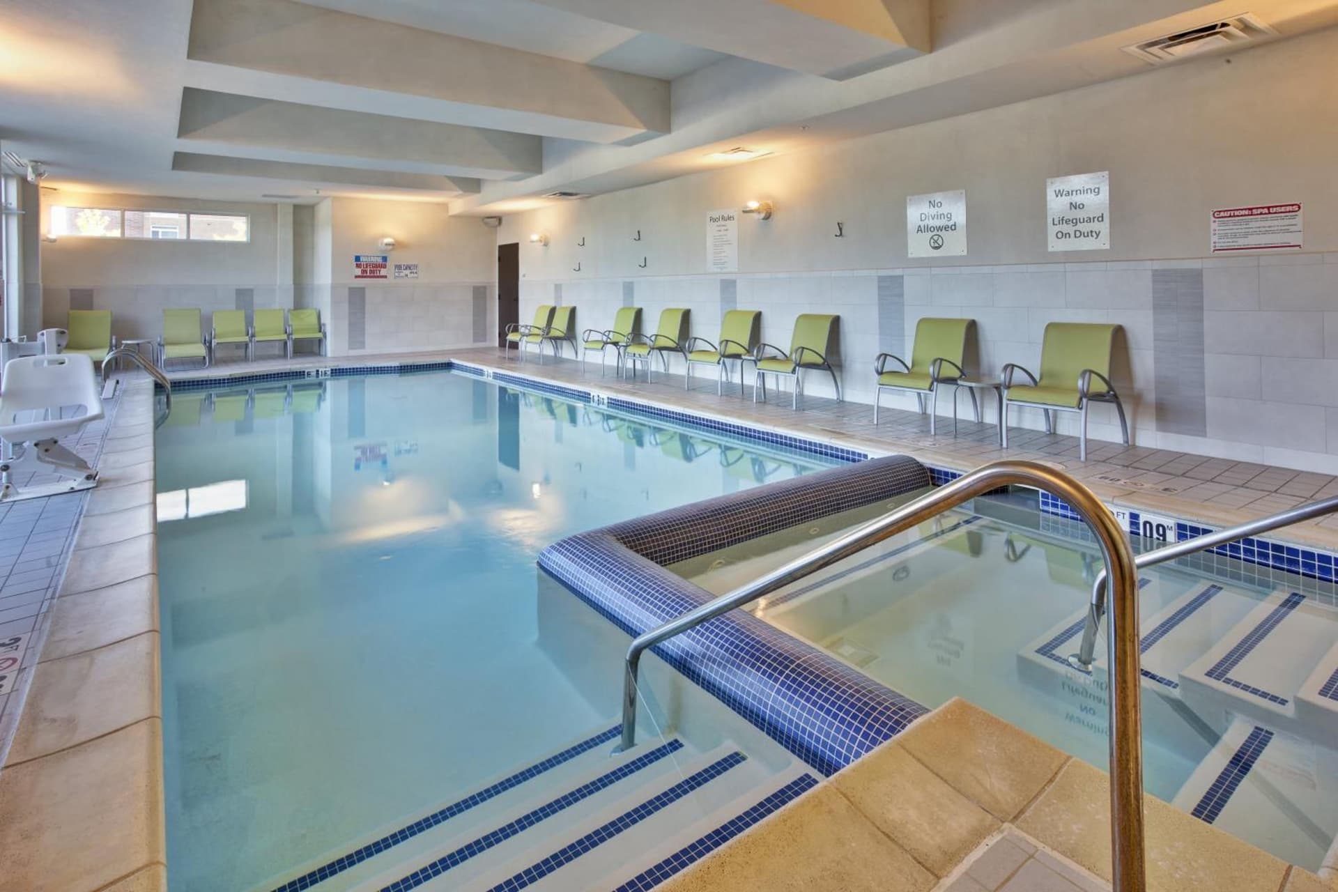 Holiday Inn Detroit Metro Airport by IHG gallery photo in Romulus, MI — image 28