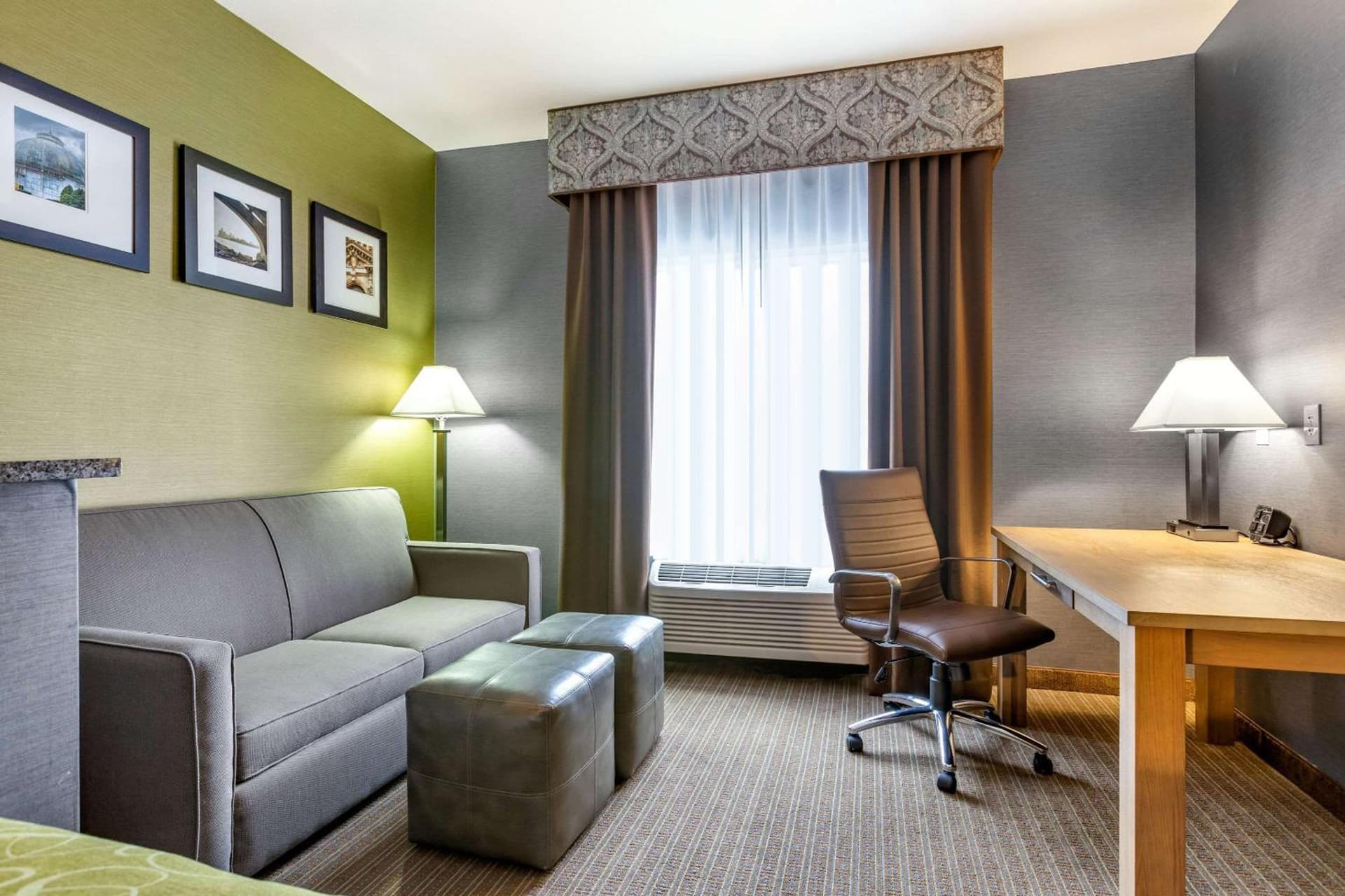 Comfort Suites Southgate-Detroit gallery photo in Southgate, MI — image 12