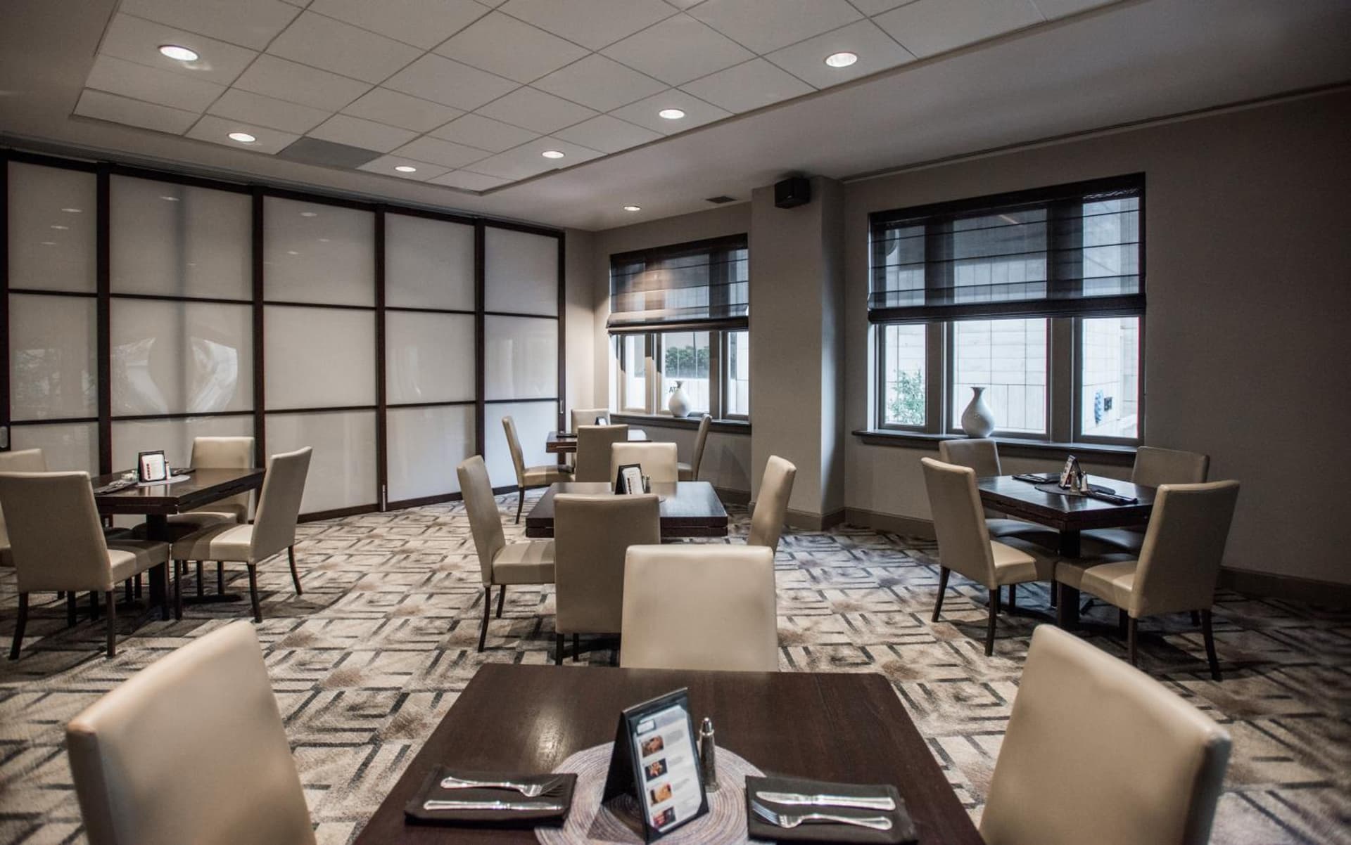 Magnolia Hotel Downtown Dallas gallery photo in Dallas, TX — image 7