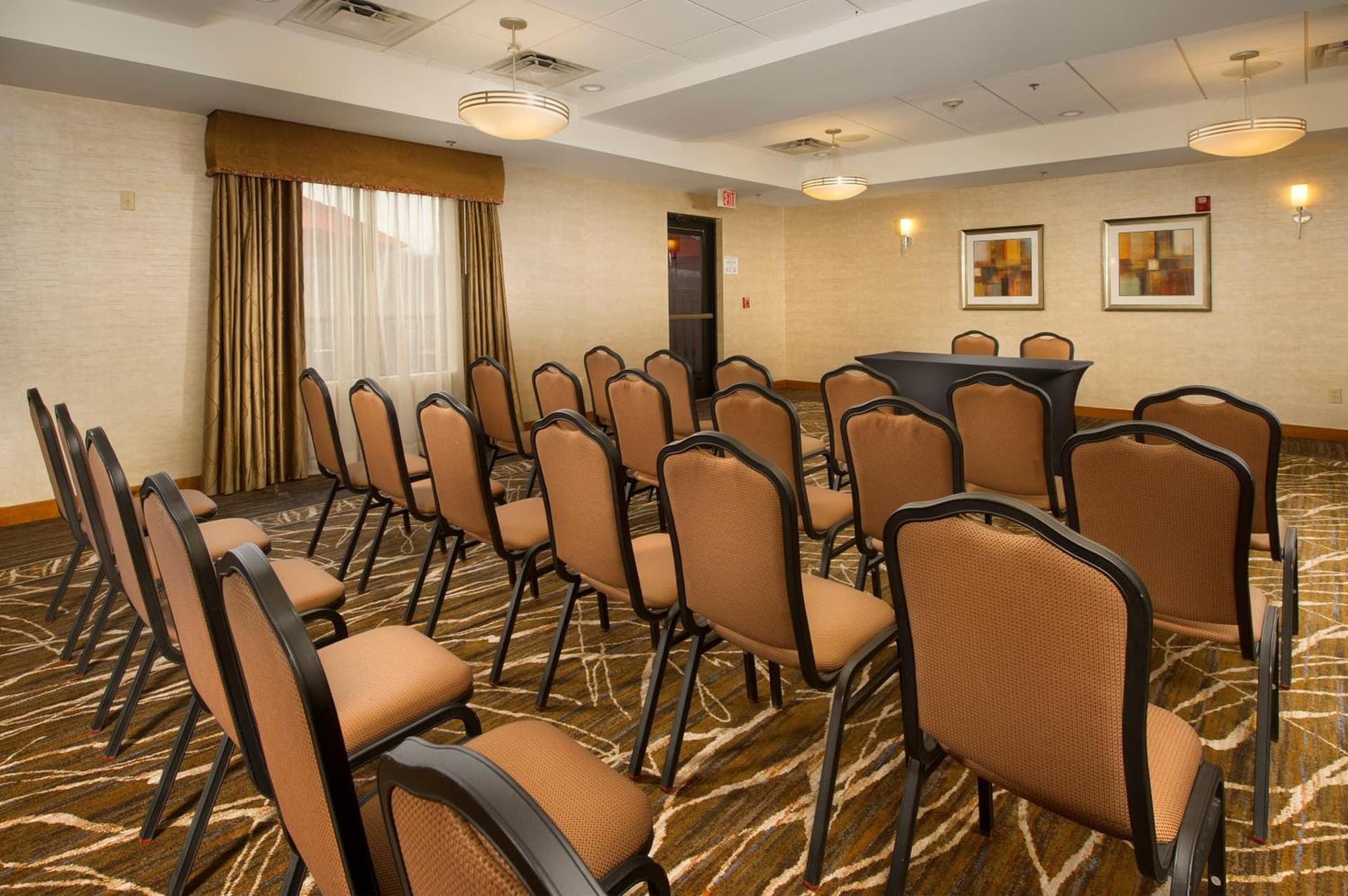 Holiday Inn Express & Suites Columbia - East Elkridge, Jessup an IHG Hotel gallery photo in Elkridge, MD — image 5