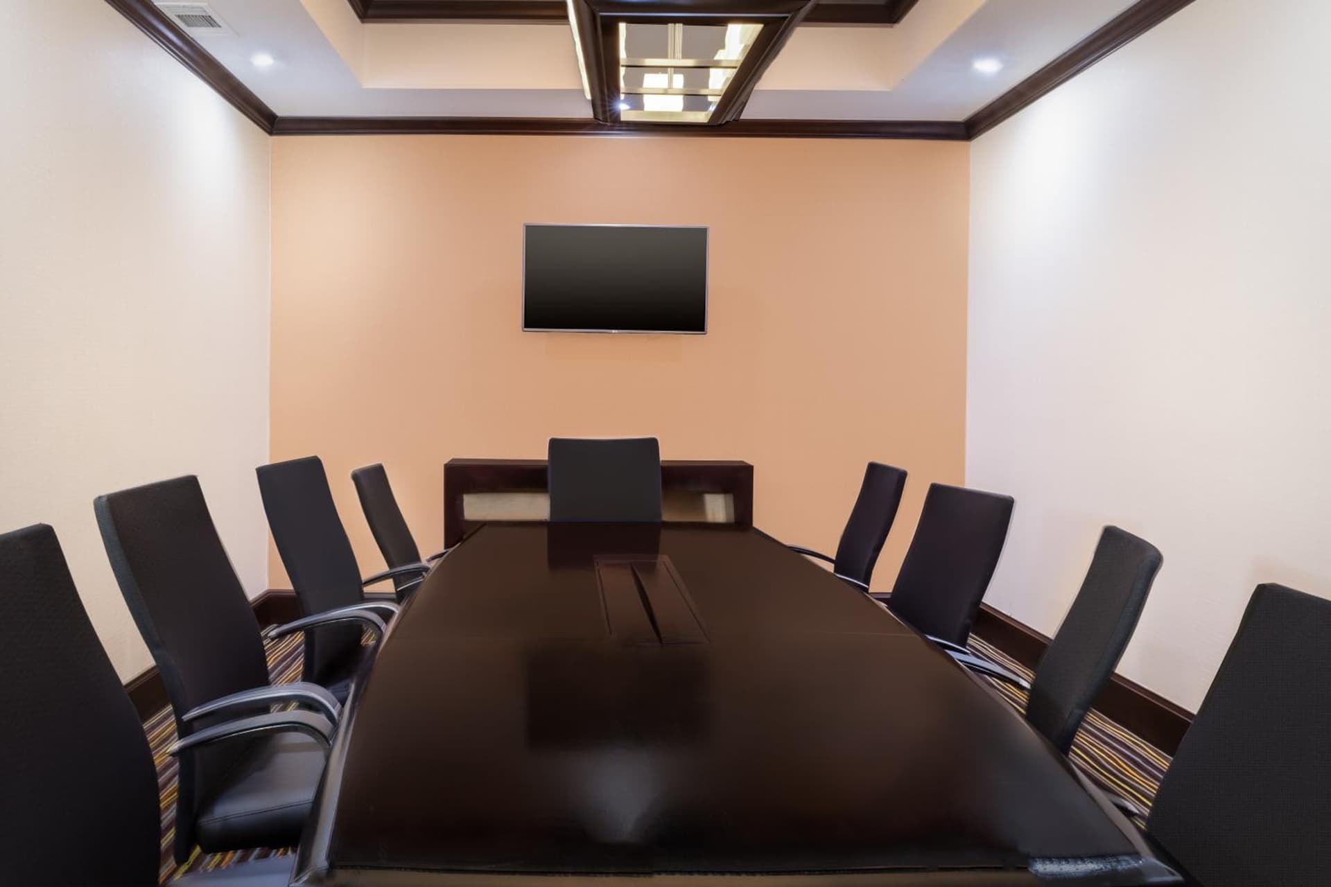 Holiday Inn Express Hotel & Suites Dallas West by IHG gallery photo in Dallas, TX — image 24