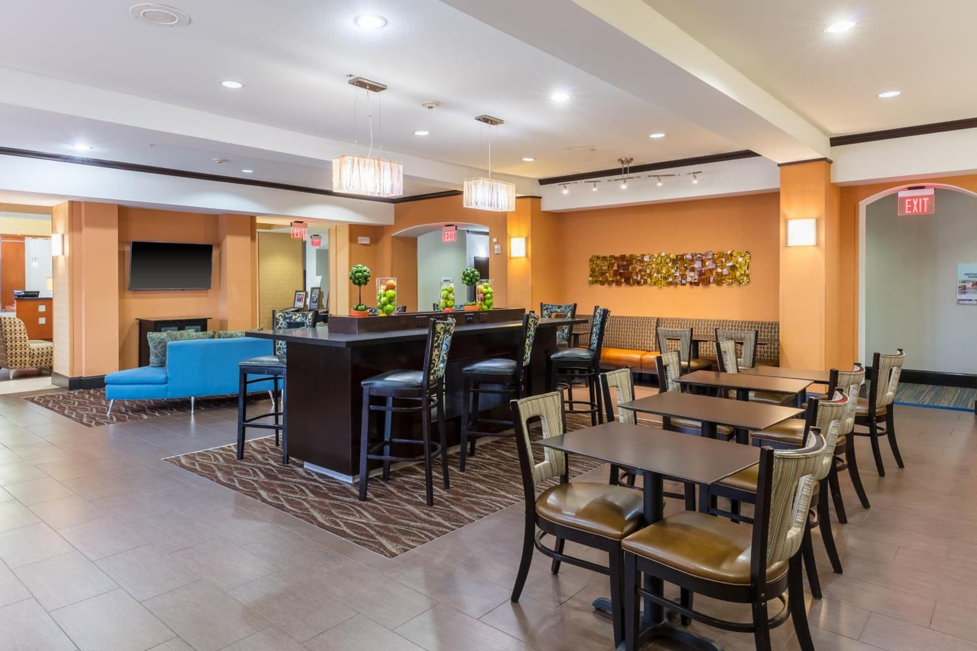 Holiday Inn Express Hotel & Suites Dallas West by IHG gallery photo in Dallas, TX — image 76
