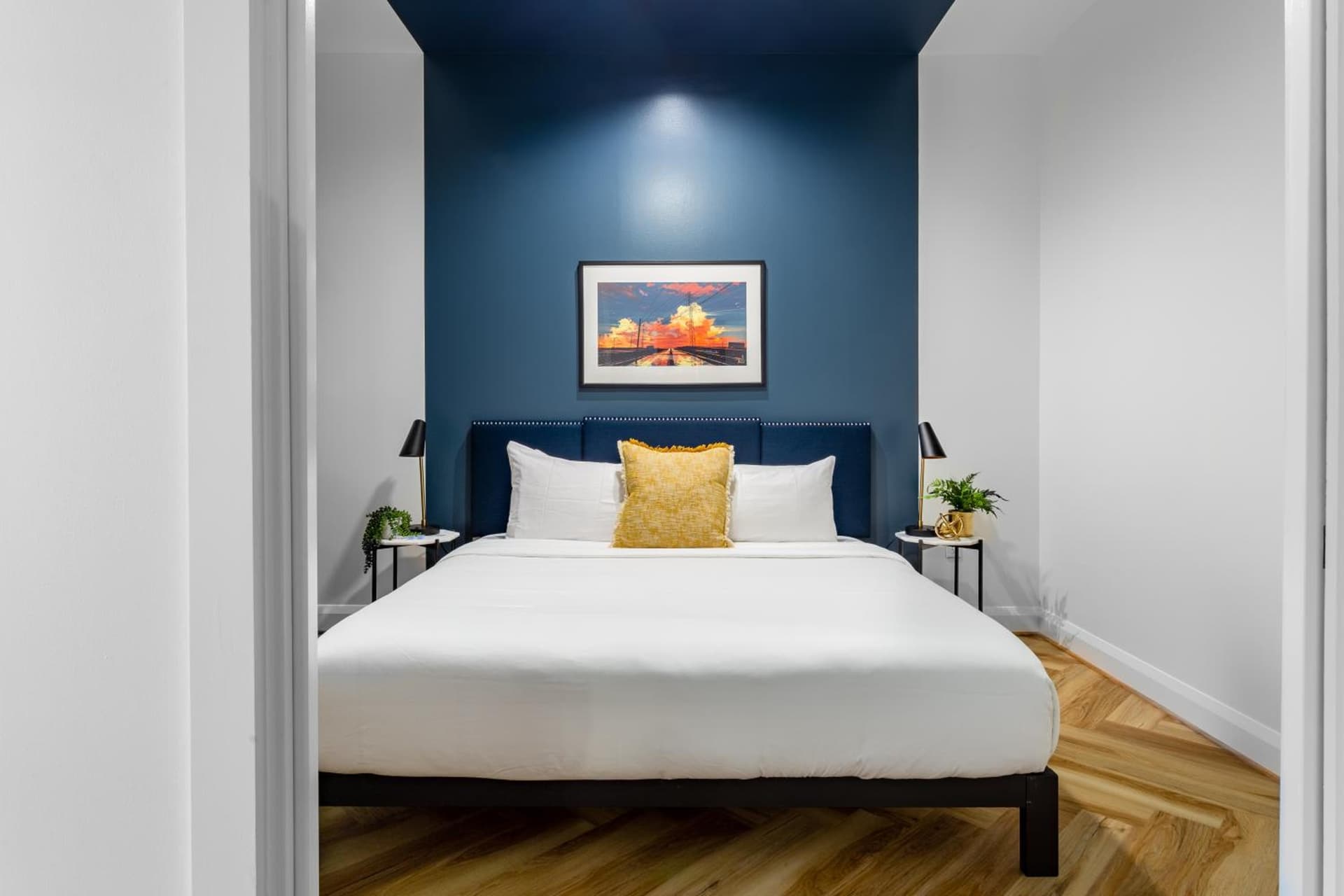 Mint House Dallas Downtown By Kasa property photo 17 of 78 in Dallas, Texas