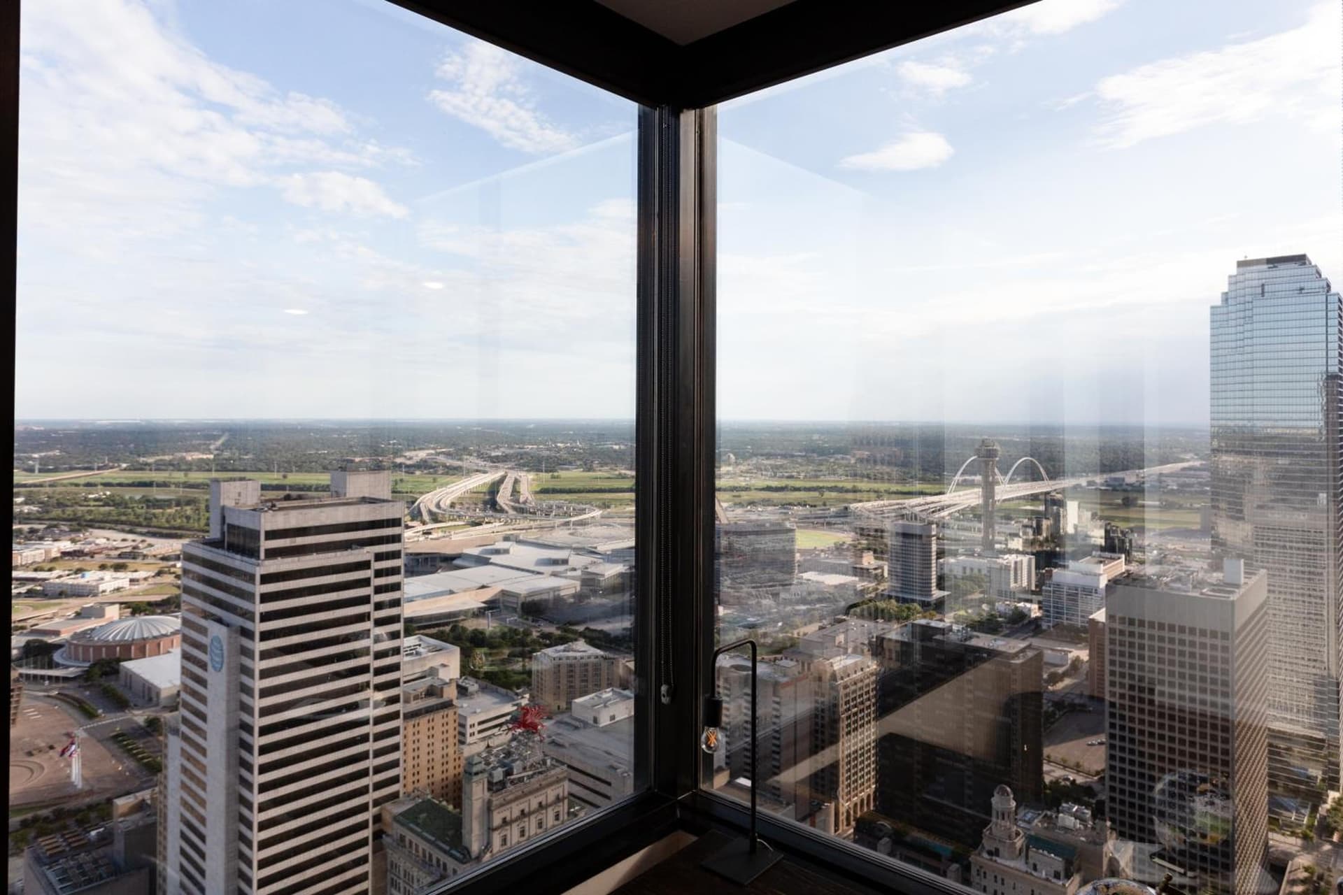 Mint House Dallas Downtown By Kasa property photo 23 of 78 in Dallas, Texas