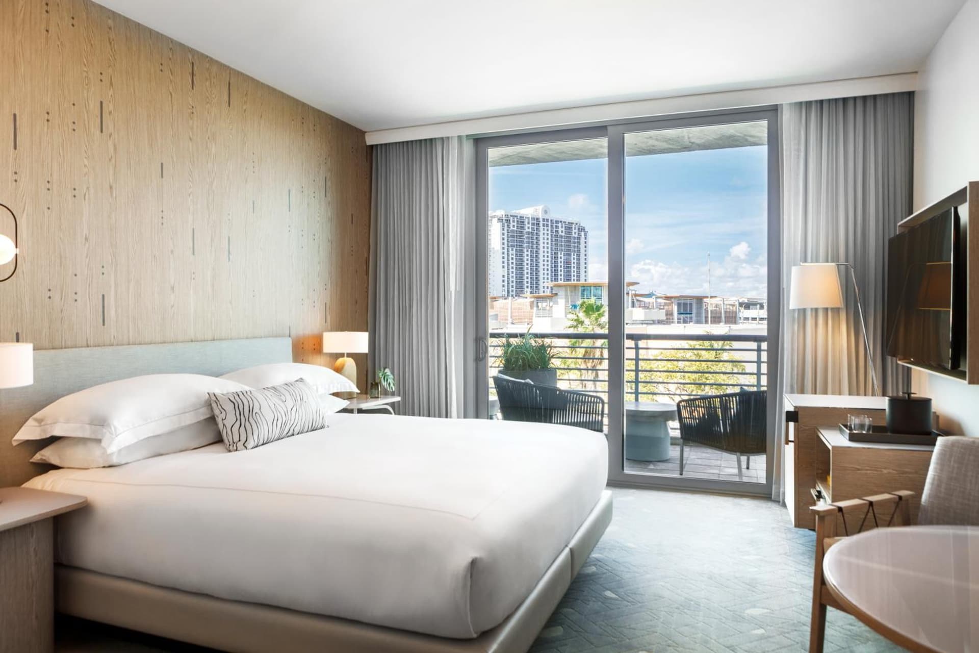 Kimpton - Hotel Palomar South Beach by IHG gallery photo in Miami Beach, FL — image 11