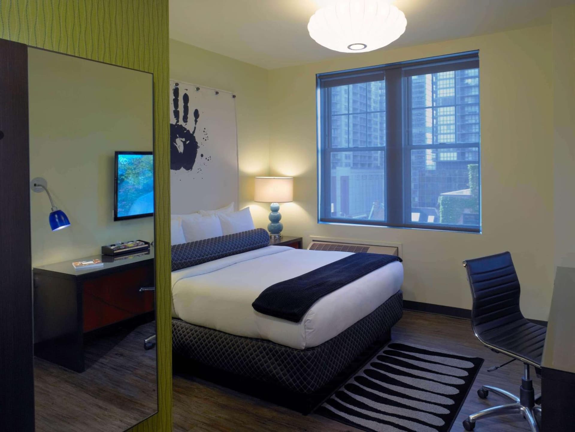 ACME Hotel Chicago, Outset Collection by Hilton gallery photo in Chicago, IL — image 13
