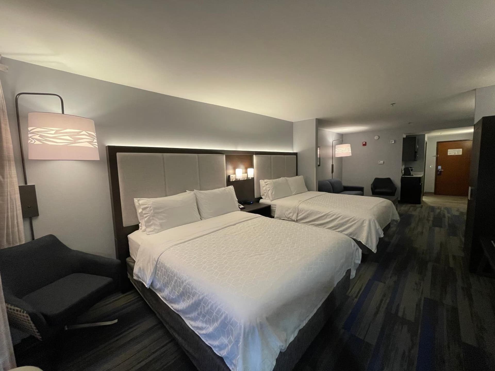 Holiday Inn Express & Suites Columbia - East Elkridge, Jessup an IHG Hotel gallery photo in Elkridge, MD — image 7