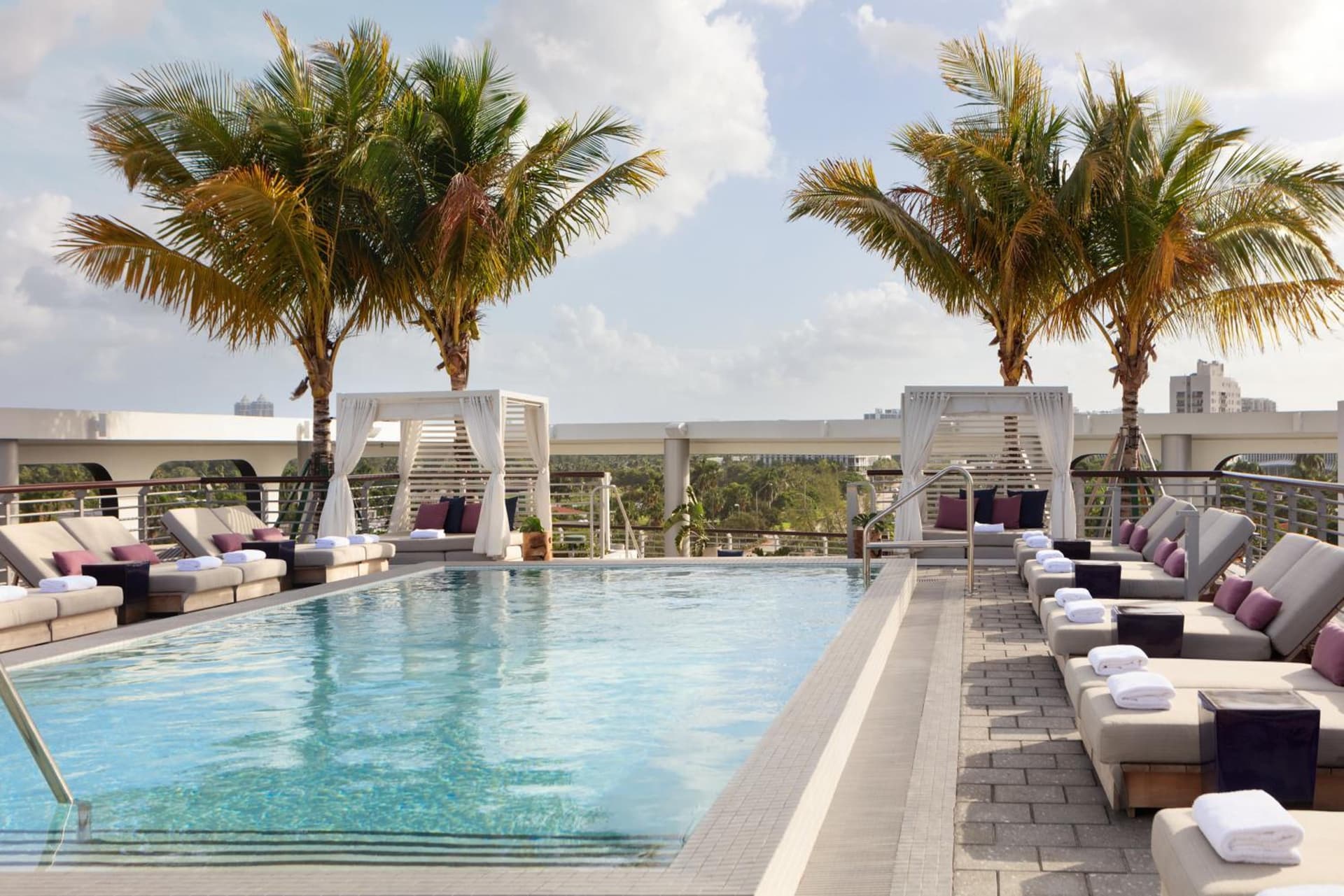 Kimpton - Hotel Palomar South Beach by IHG gallery photo in Miami Beach, FL — image 7
