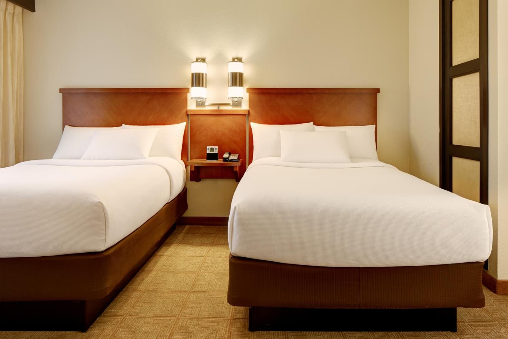Hyatt Place Reno/Tahoe Airport interior in Reno, NV — gallery photo 2