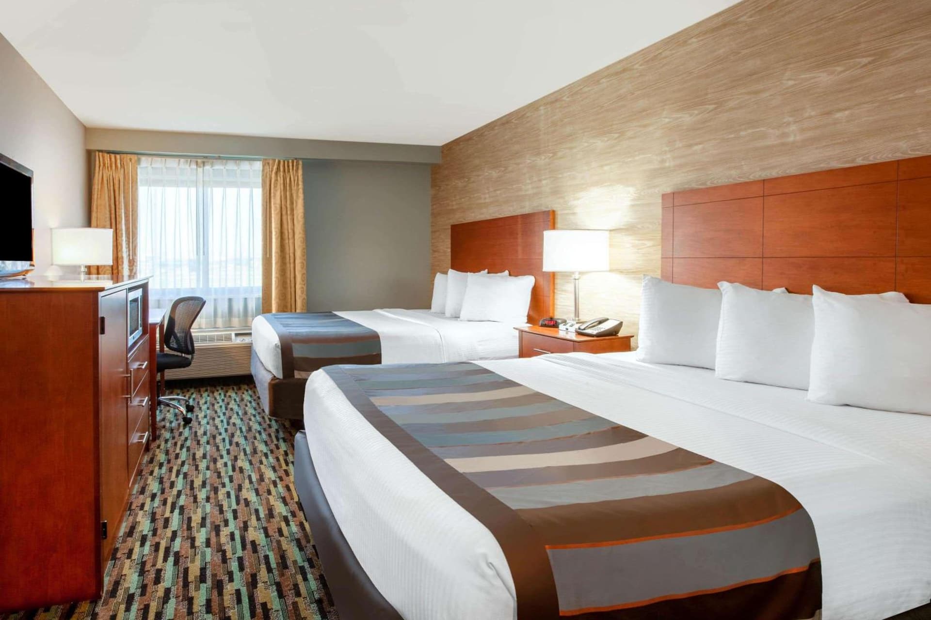 Wingate by Wyndham Detroit Metro Airport gallery photo in Romulus, MI — image 19