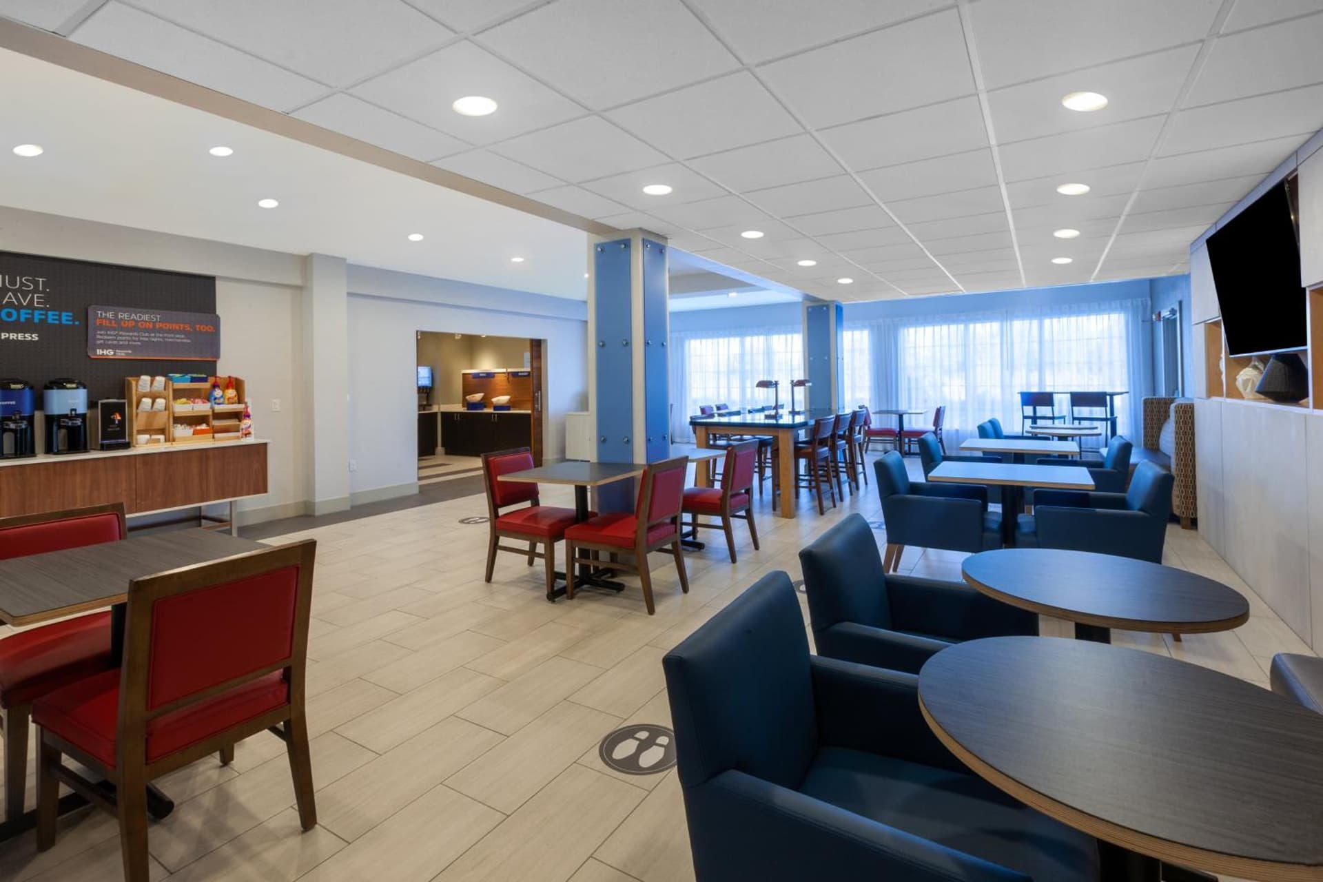 Holiday Inn Express Hotel & Suites Woodhaven by IHG gallery photo in Woodhaven, MI — image 55