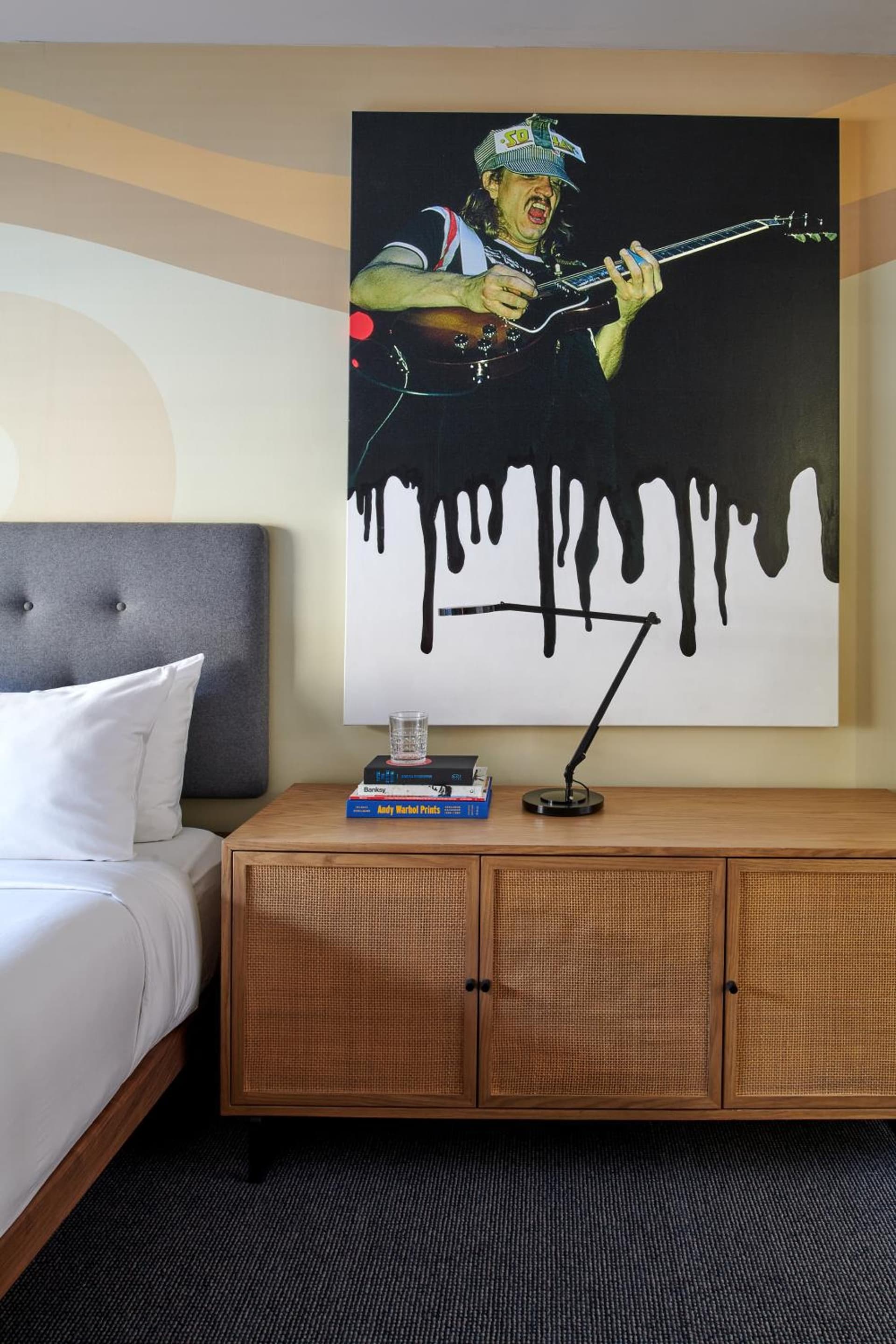 Hotel Ziggy On Sunset gallery photo in Los Angeles, CA — image 102