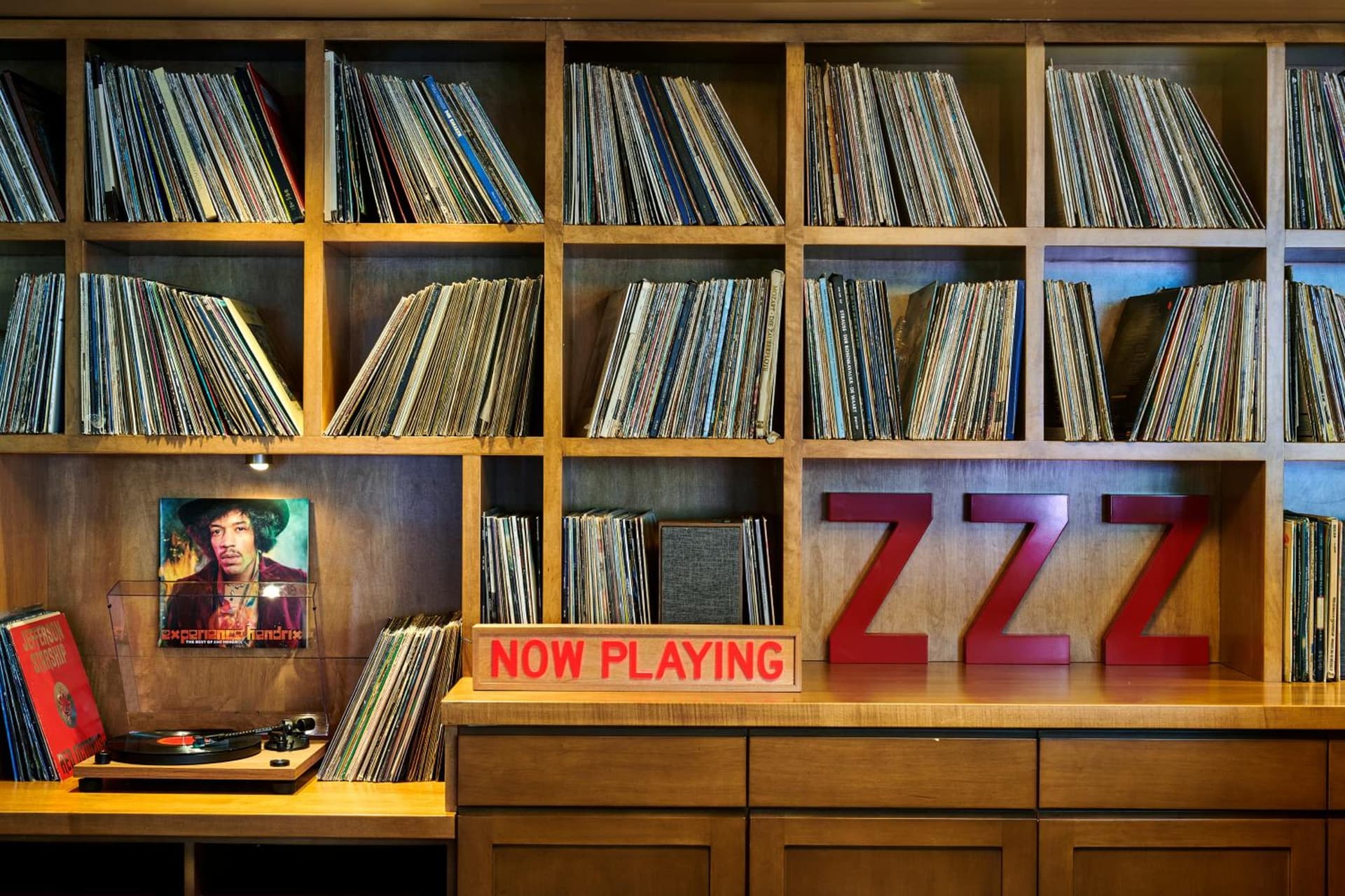 Hotel Ziggy On Sunset gallery photo in Los Angeles, CA — image 27