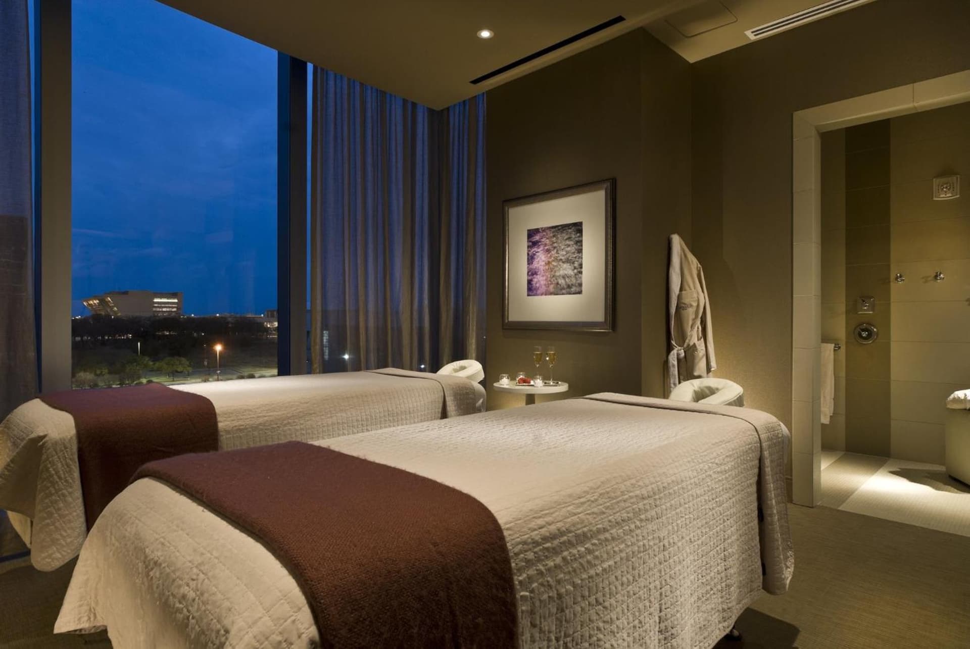 Omni Dallas Hotel rooftop pool deck in Dallas, Texas