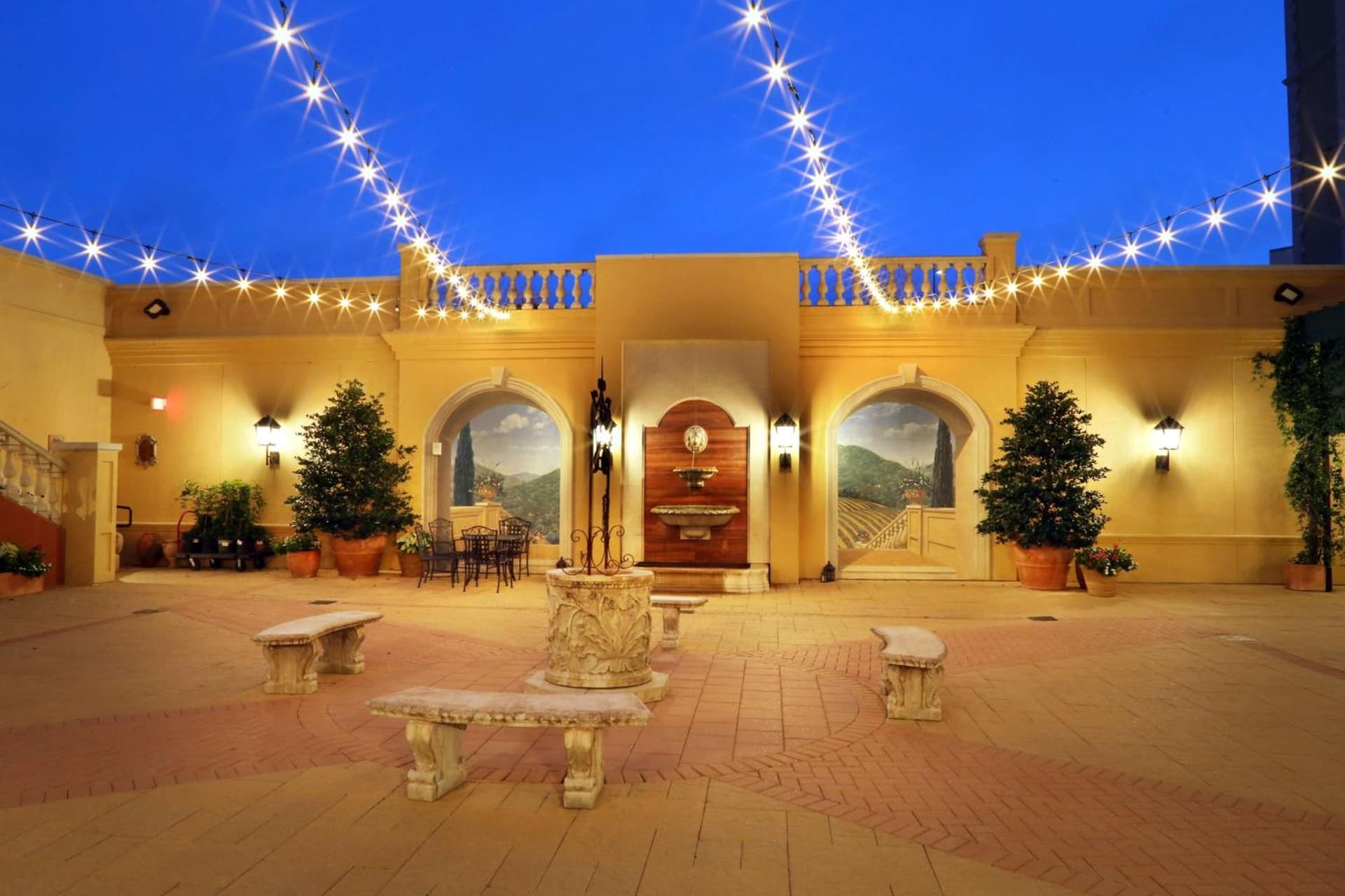 Hotel Viata gallery photo in Austin, TX — image 30