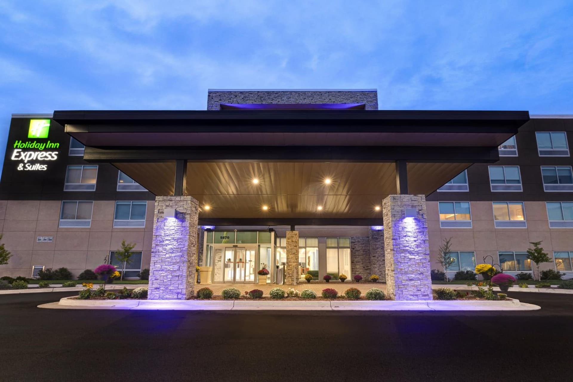 Holiday Inn Express & Suites - Ann Arbor - University South by IHG — hotel in Ypsilanti, Michigan