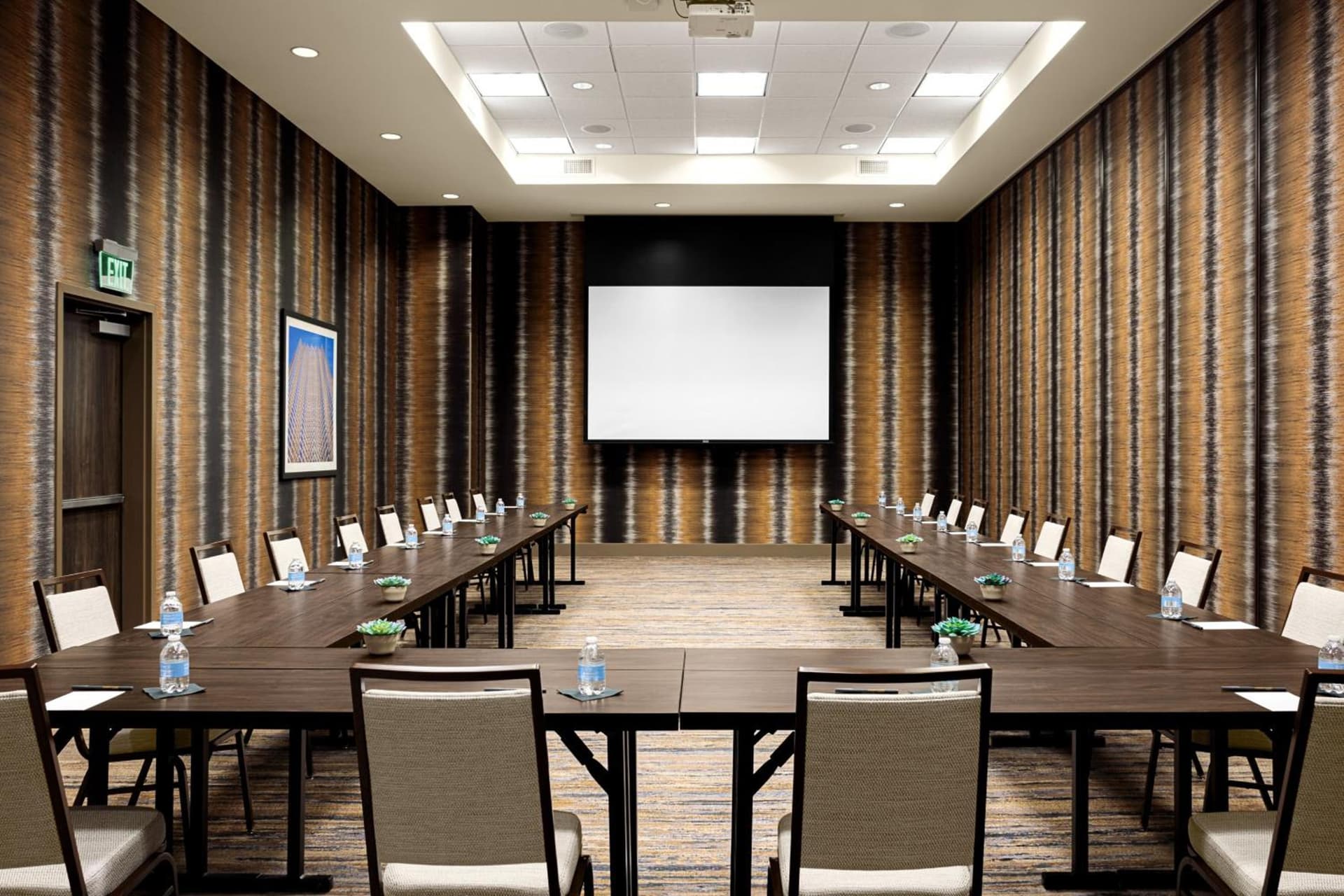 Courtyard by Marriott Dallas Downtown/Reunion District property photo 30 of 51 in Dallas, Texas