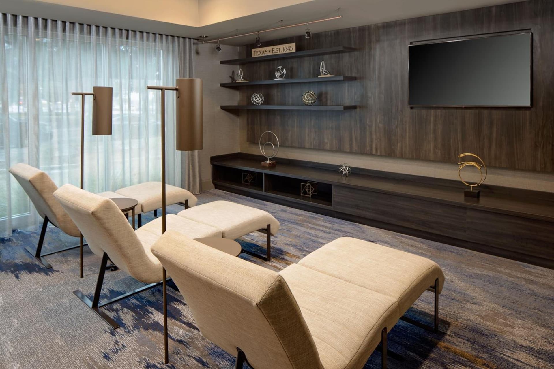Courtyard by Marriott Dallas Downtown/Reunion District property photo 39 of 51 in Dallas, Texas