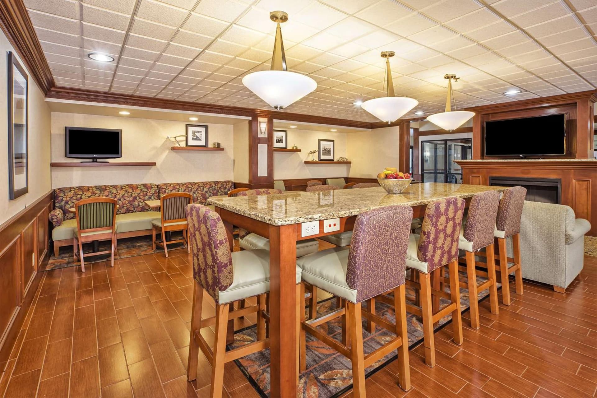 Hampton Inn Detroit/Belleville-Airport Area gallery photo in Belleville, MI — image 16