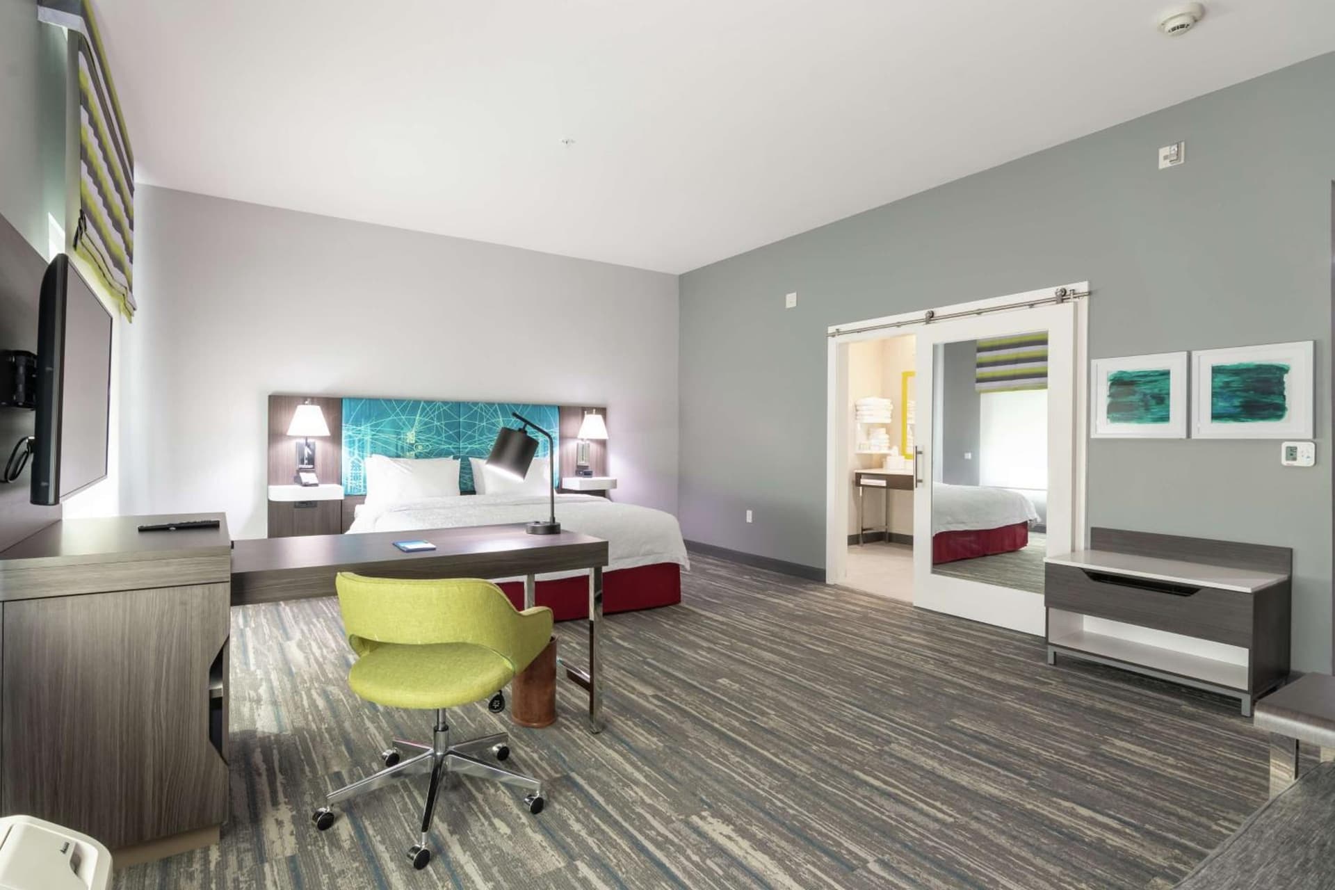 Hampton Inn & Suites Dallas East gallery photo in Dallas, TX — image 32