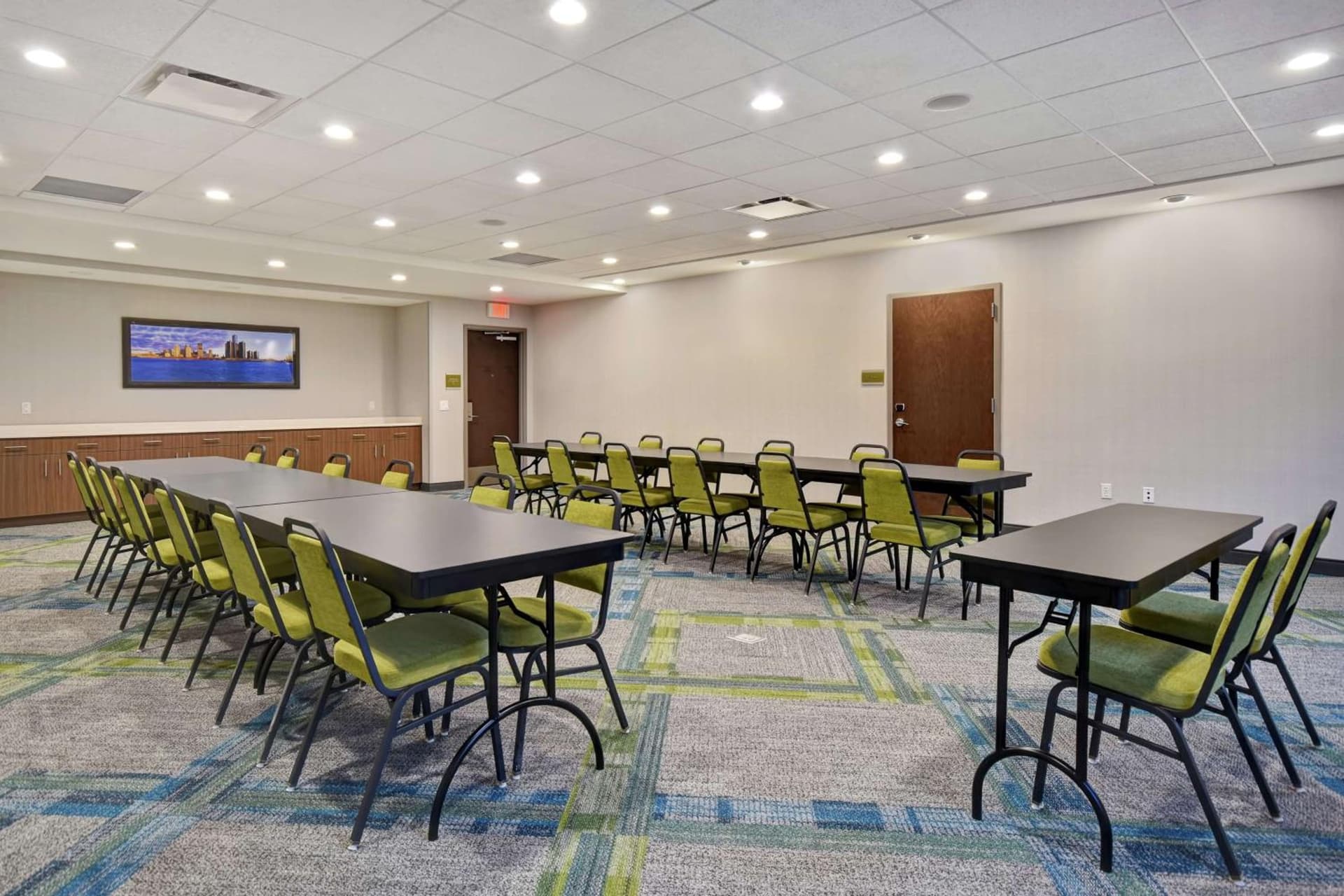 Home2 Suites By Hilton Taylor Detroit gallery photo in Taylor, MI — image 11