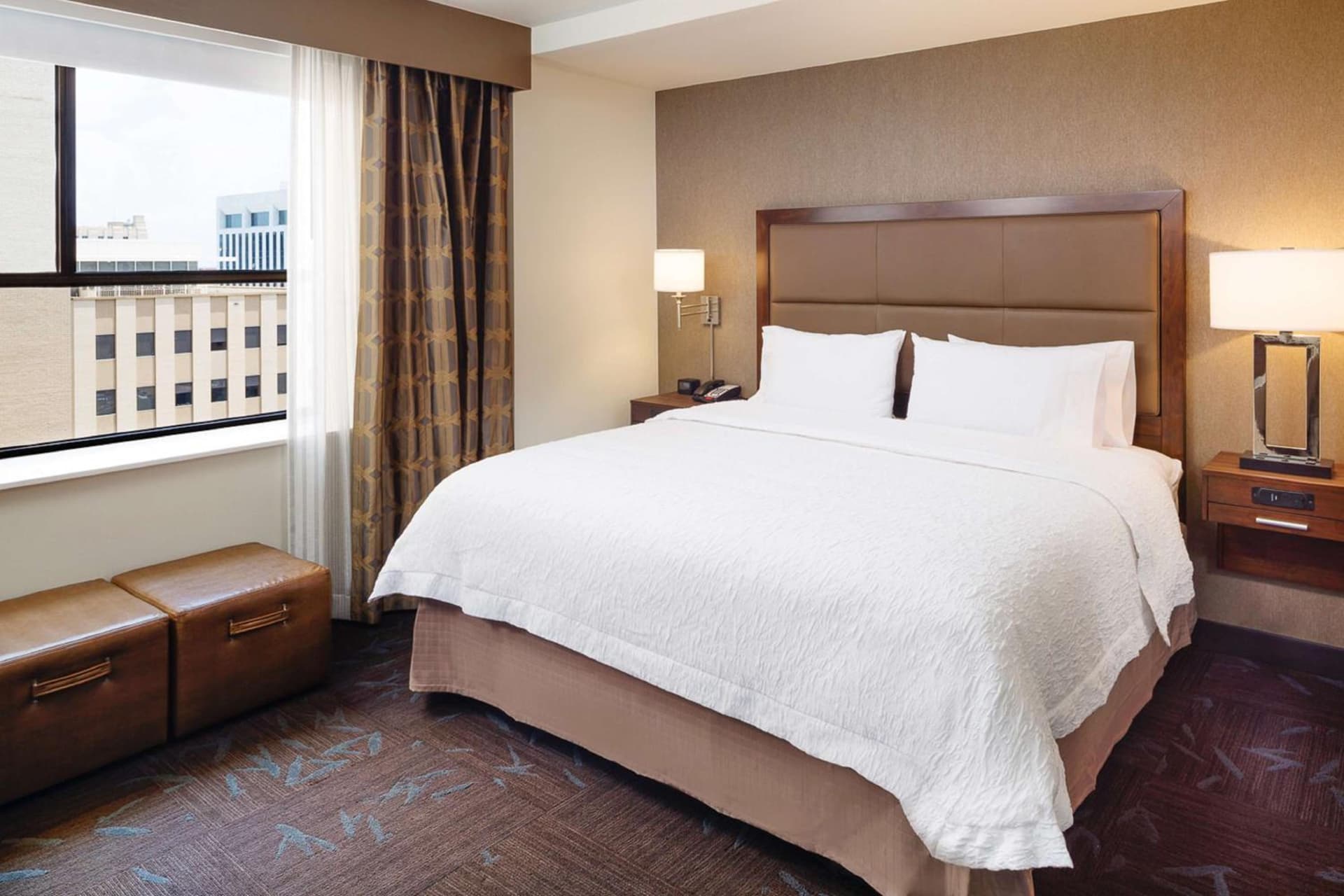 Hampton Inn & Suites Dallas Downtown property photo 58 of 67 in Dallas, Texas