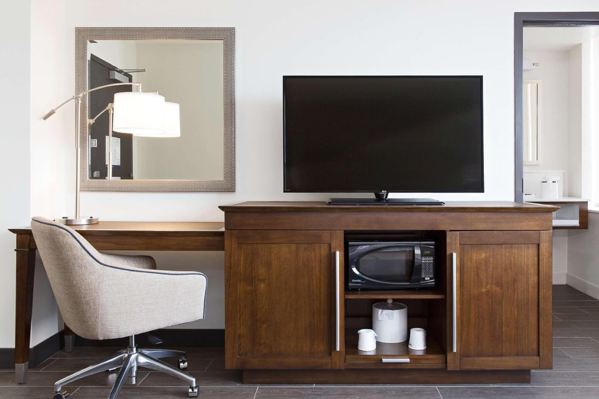 Hampton Inn & Suites Dallas Downtown property photo 48 of 67 in Dallas, Texas