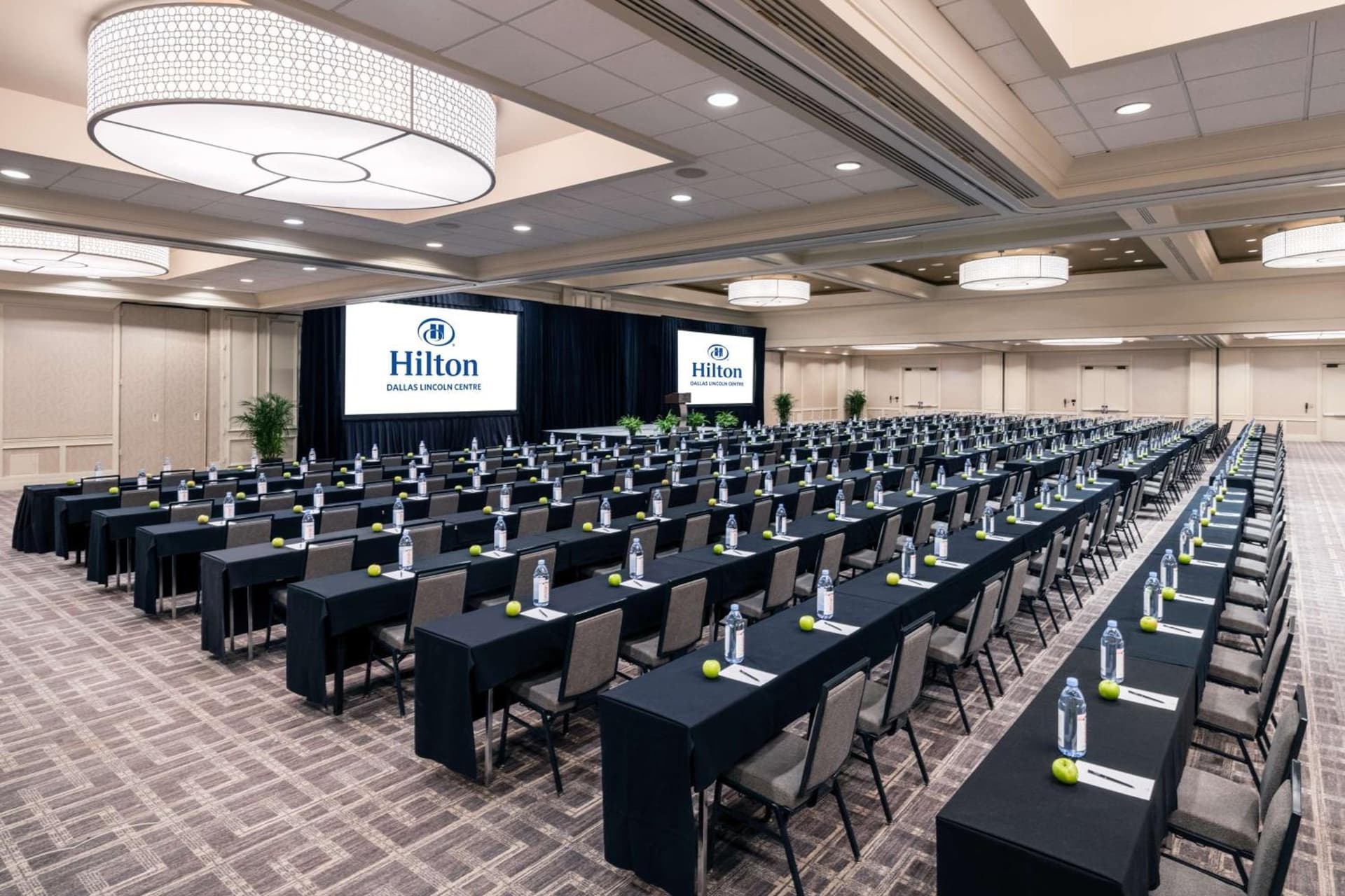 Hilton Dallas Lincoln Centre by the Galleria property photo 68 of 73 in Dallas, Texas