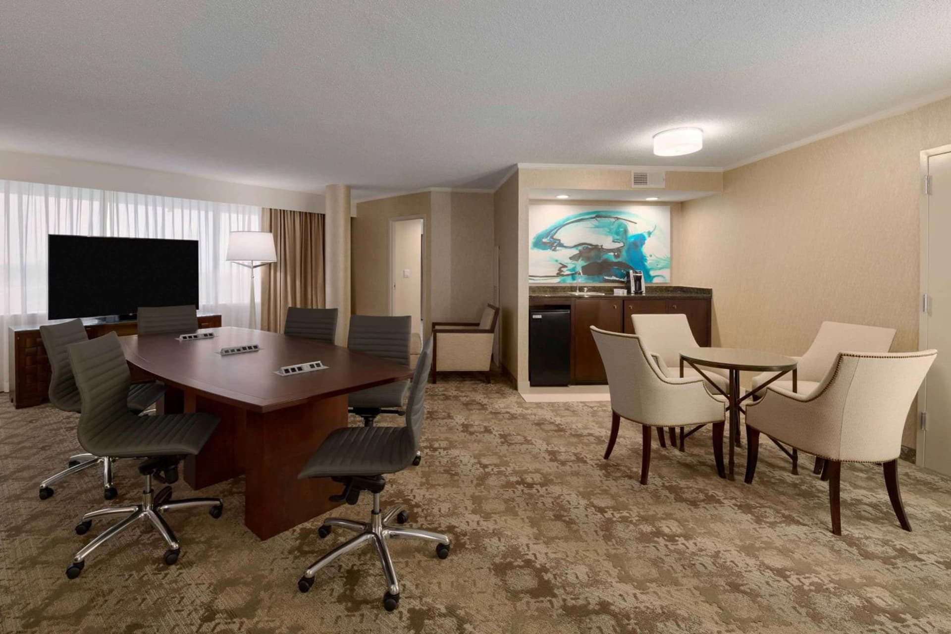 Embassy Suites by Hilton Baltimore at BWI Airport gallery photo in Linthicum Heights, MD — image 22