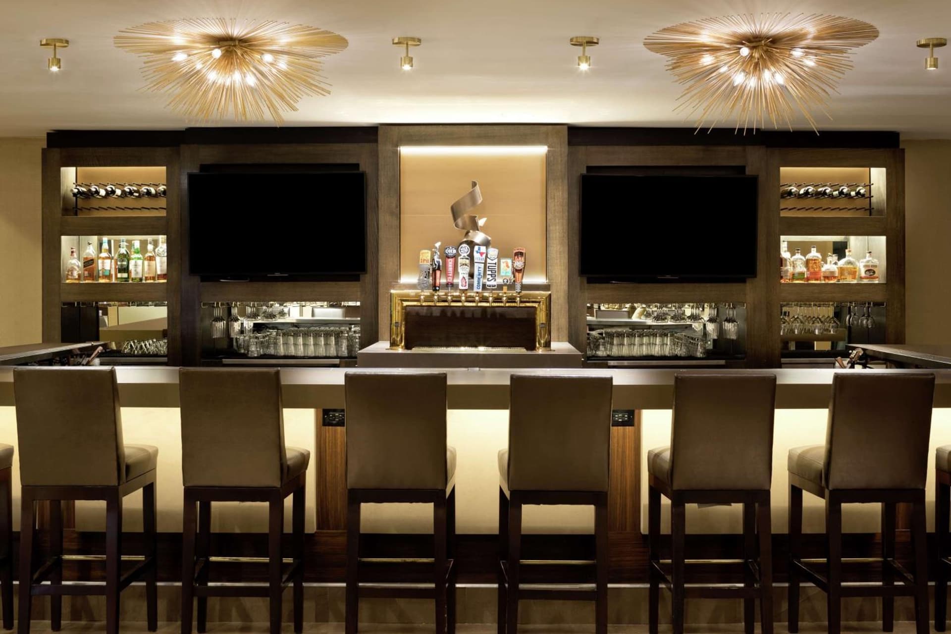 DoubleTree by Hilton Hotel Dallas Campbell Centre property photo 54 of 61 in Dallas, Texas