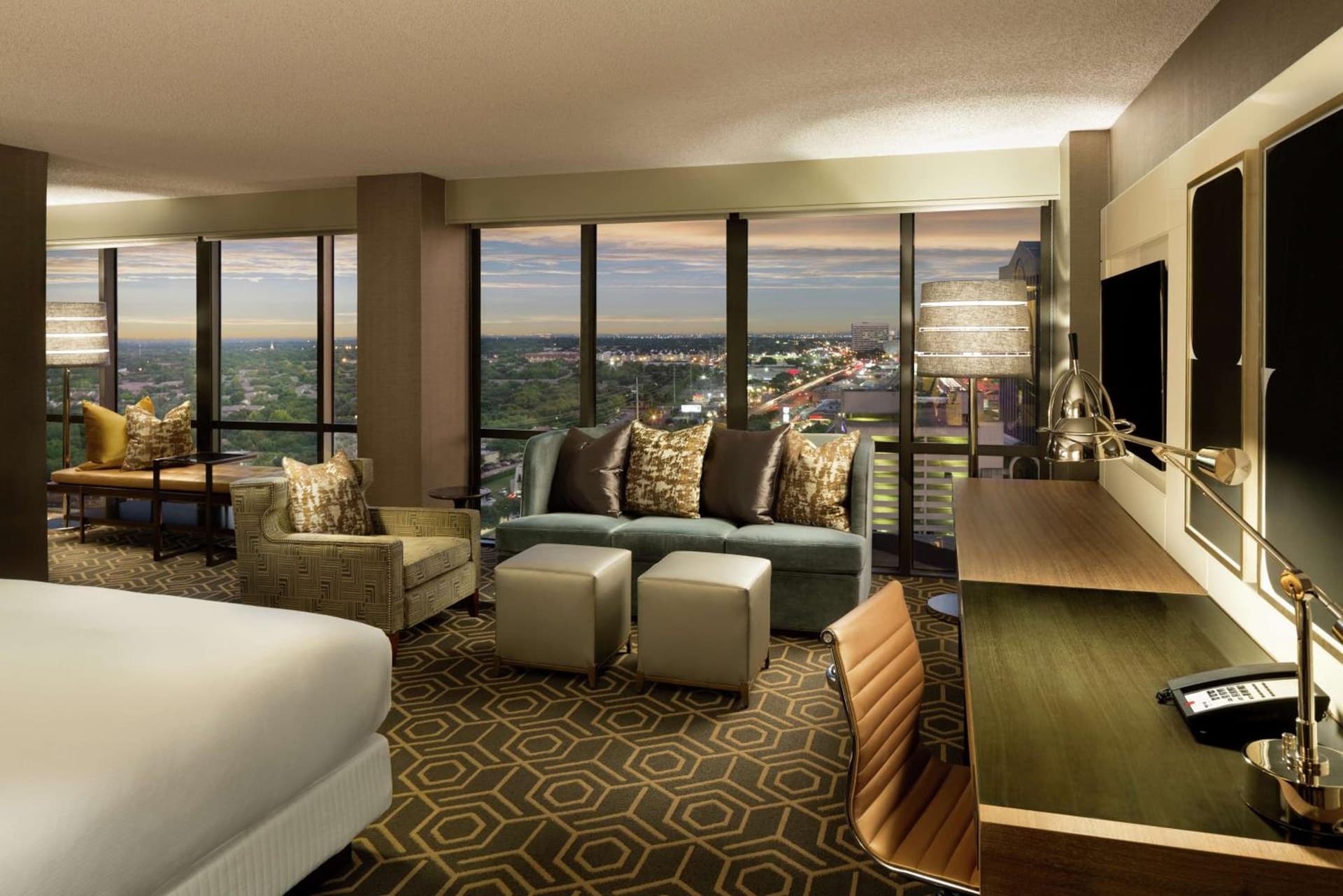 DoubleTree by Hilton Hotel Dallas Campbell Centre property photo 56 of 61 in Dallas, Texas
