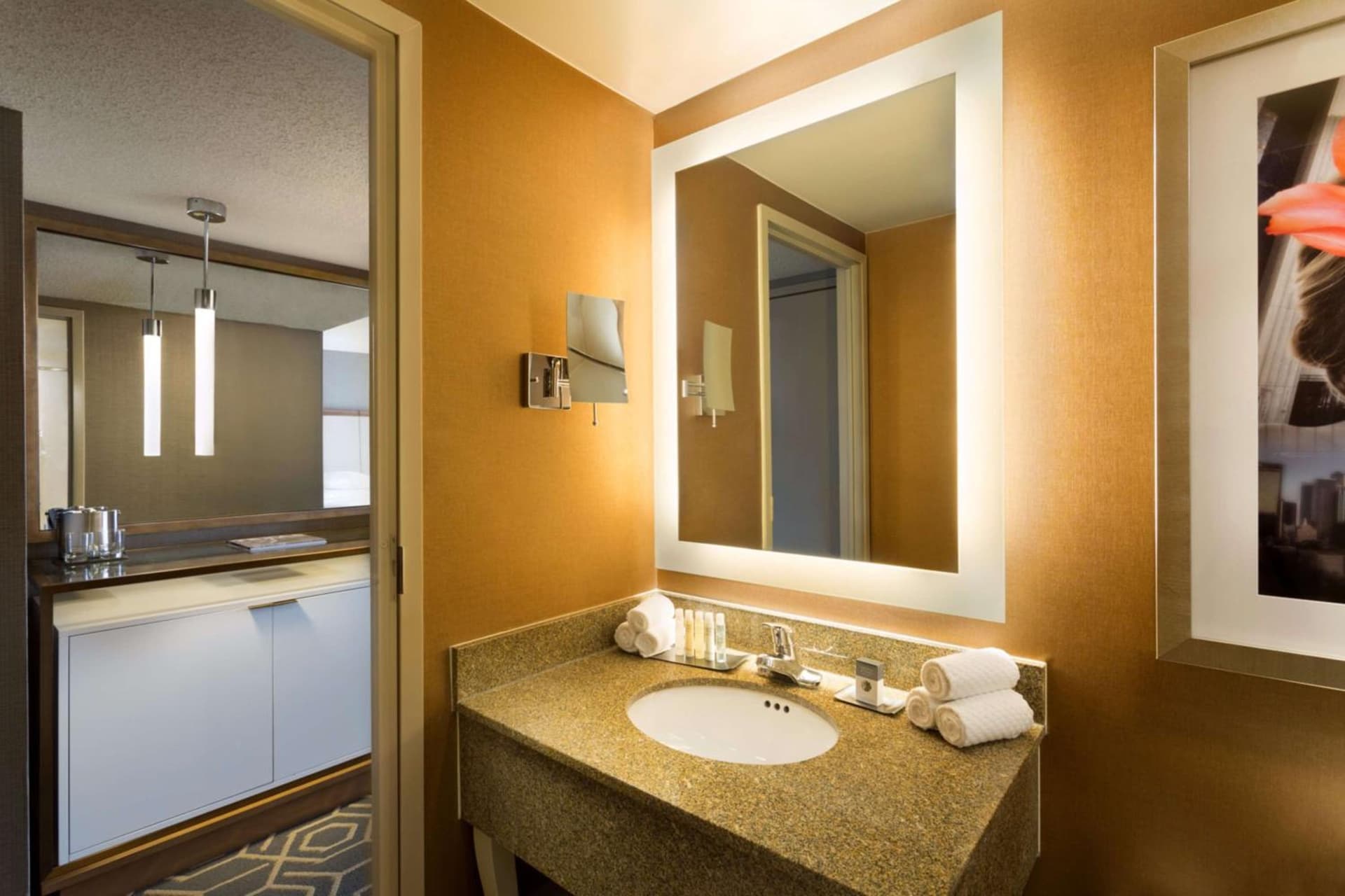 DoubleTree by Hilton Hotel Dallas Campbell Centre property photo 37 of 61 in Dallas, Texas