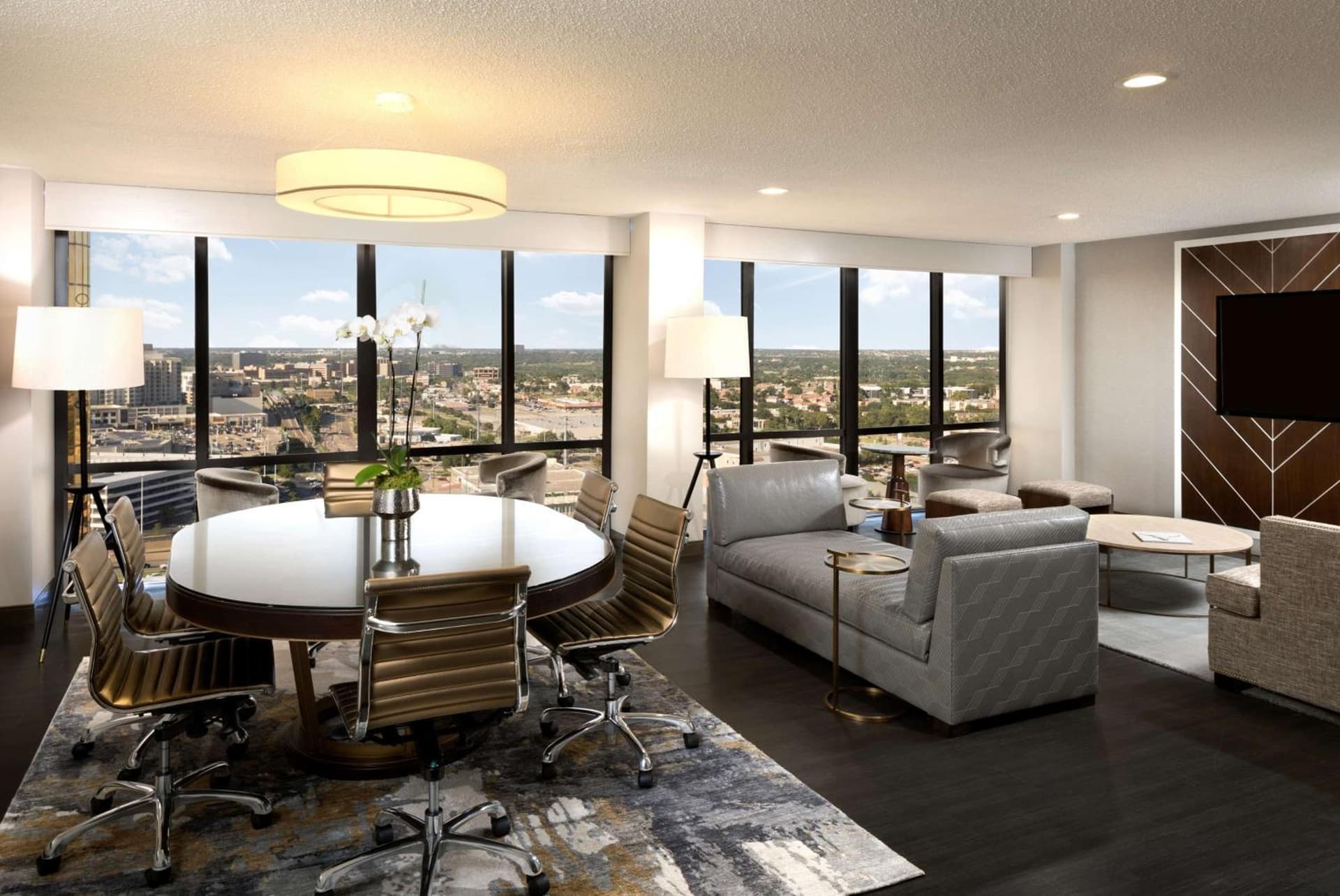DoubleTree by Hilton Hotel Dallas Campbell Centre property photo 25 of 61 in Dallas, Texas