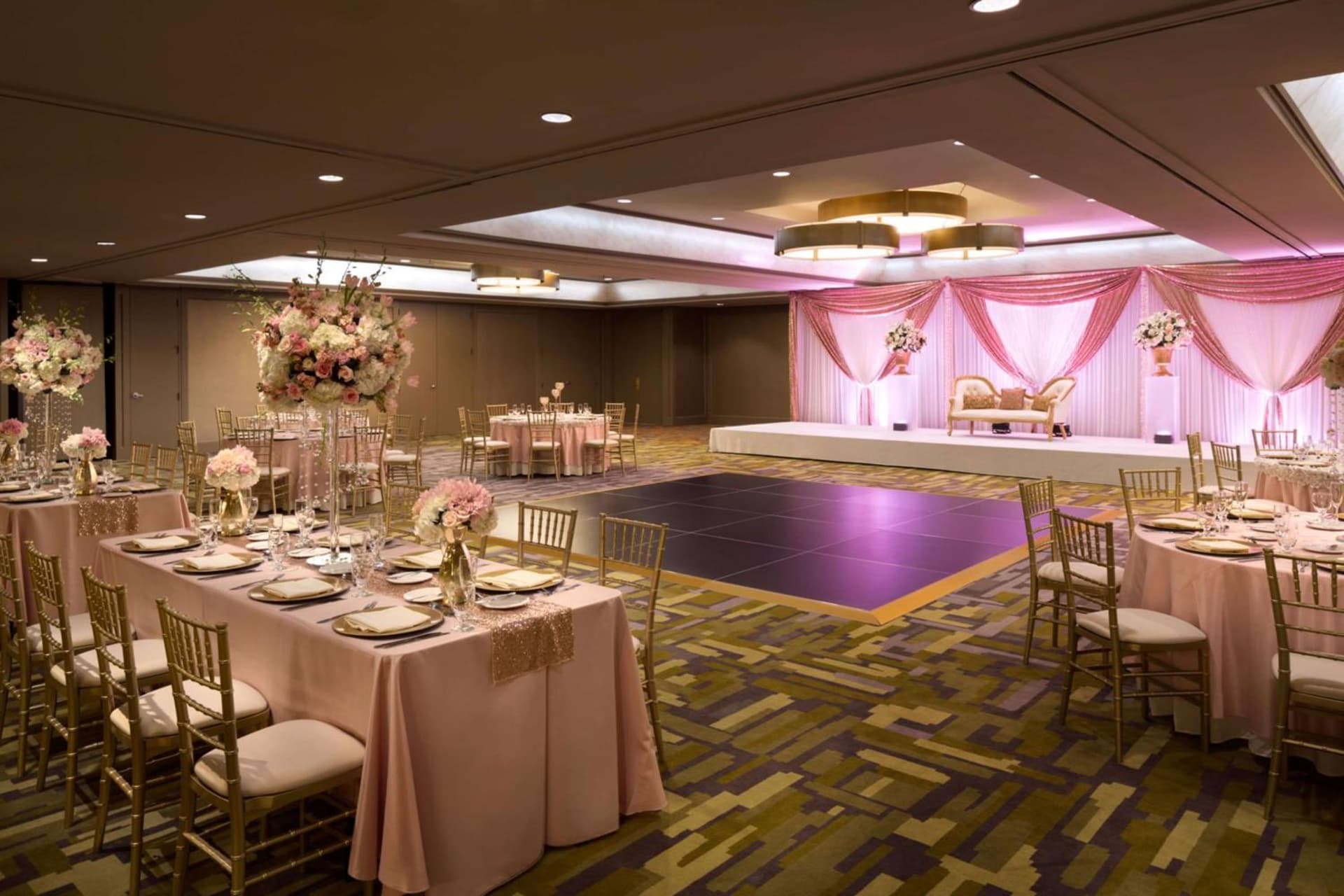 DoubleTree by Hilton Hotel Dallas Campbell Centre property photo 18 of 61 in Dallas, Texas