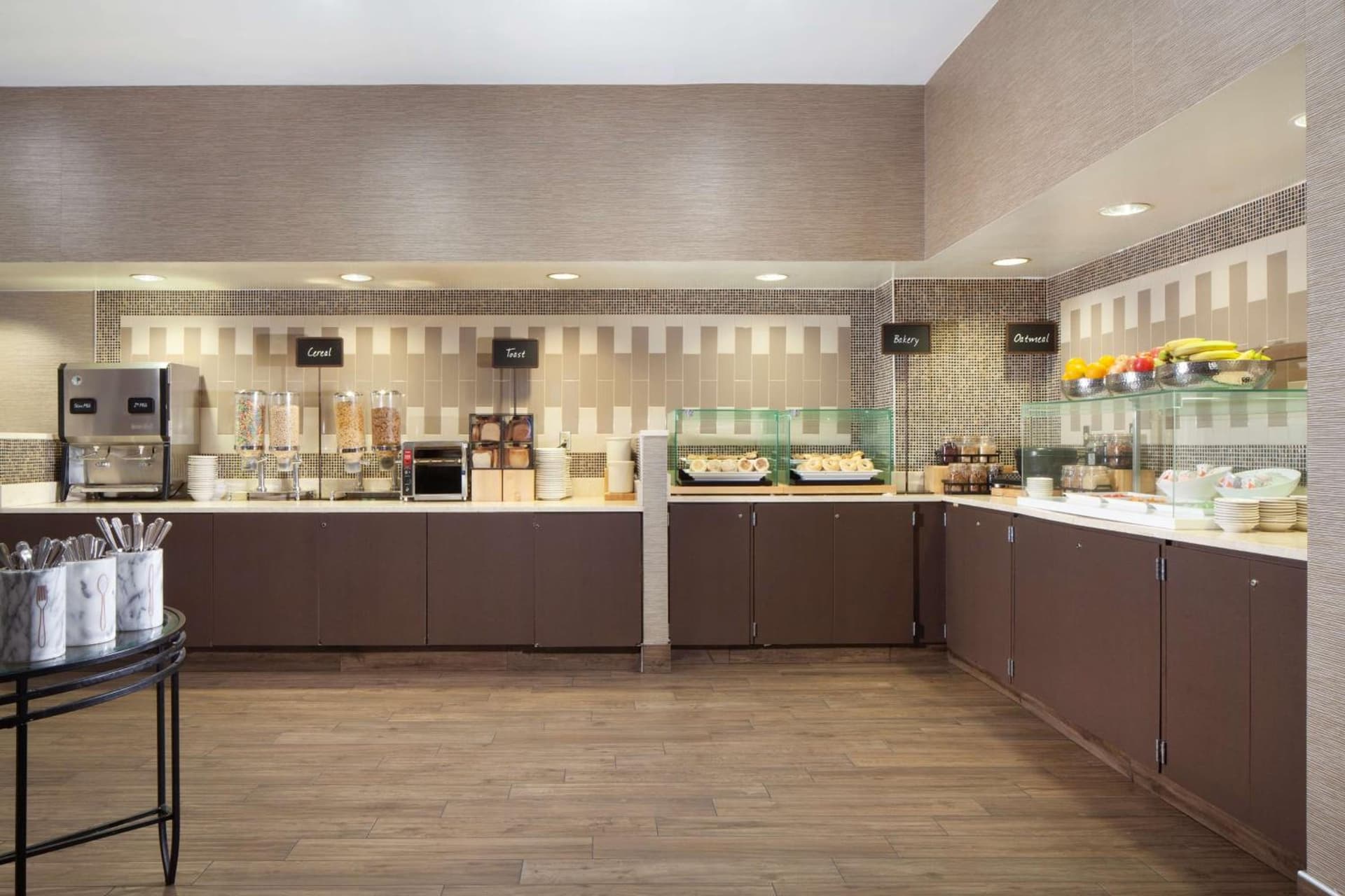 Embassy Suites by Hilton Dallas Near the Galleria gallery photo in Dallas, TX — image 35