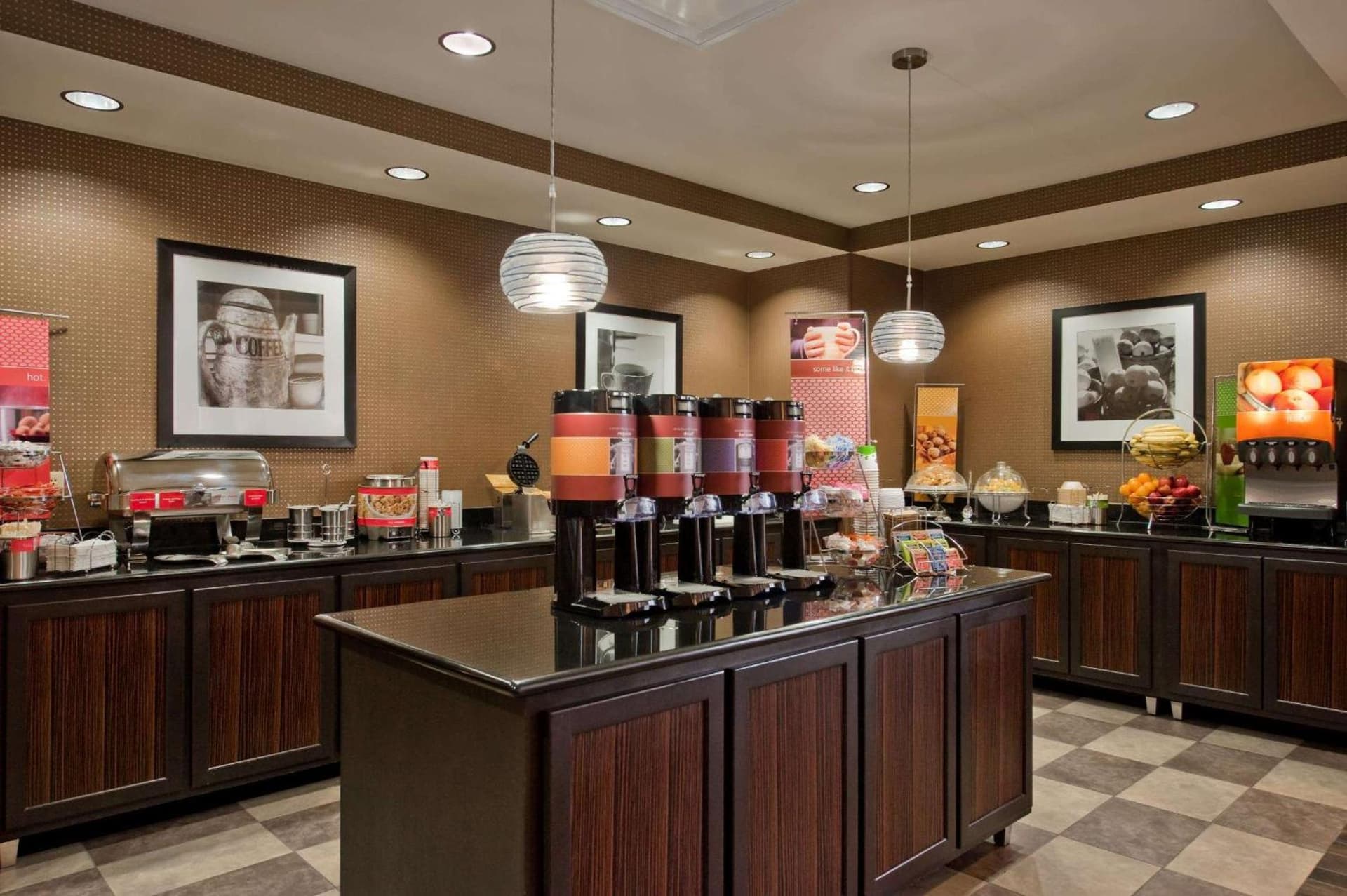Hampton Inn & Suites Dallas Downtown property photo 27 of 50 in Dallas, Texas