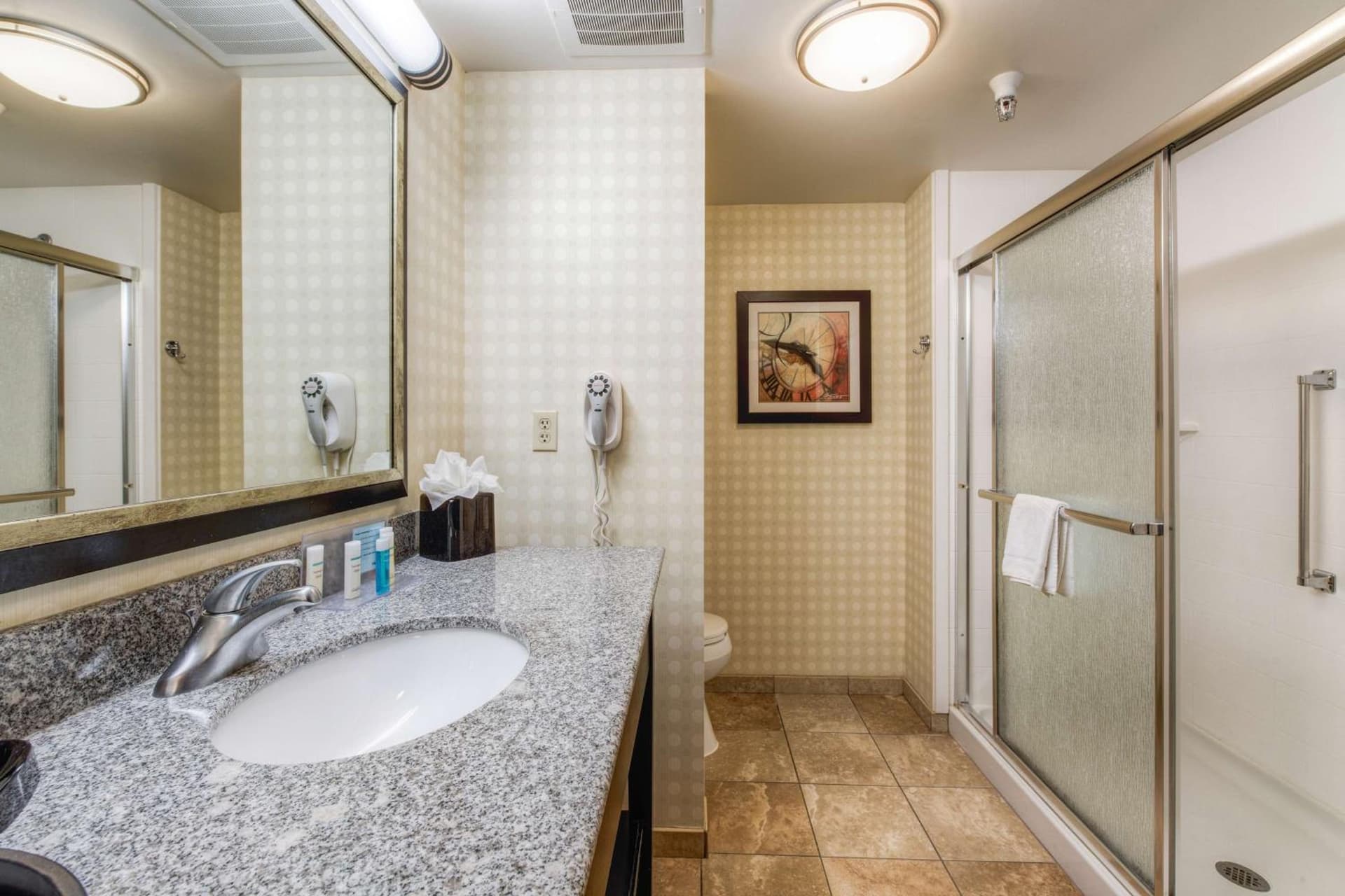 Hampton Inn & Suites Dallas Downtown property photo 21 of 50 in Dallas, Texas