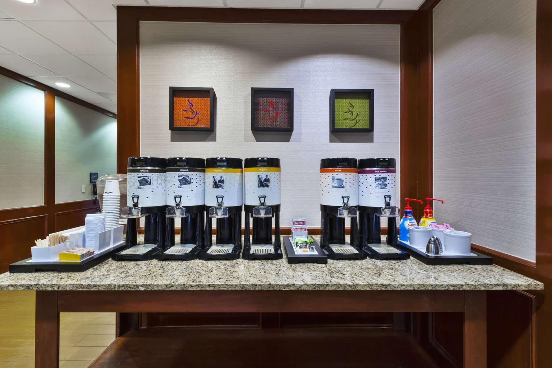 Hampton Inn Detroit/Southgate gallery photo in Southgate, MI — image 23
