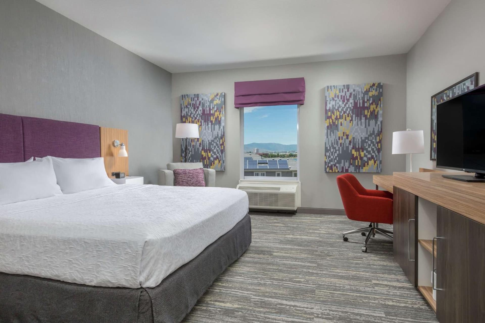 Hampton Inn & Suites Reno/Sparks gallery photo in Reno, NV — image 4
