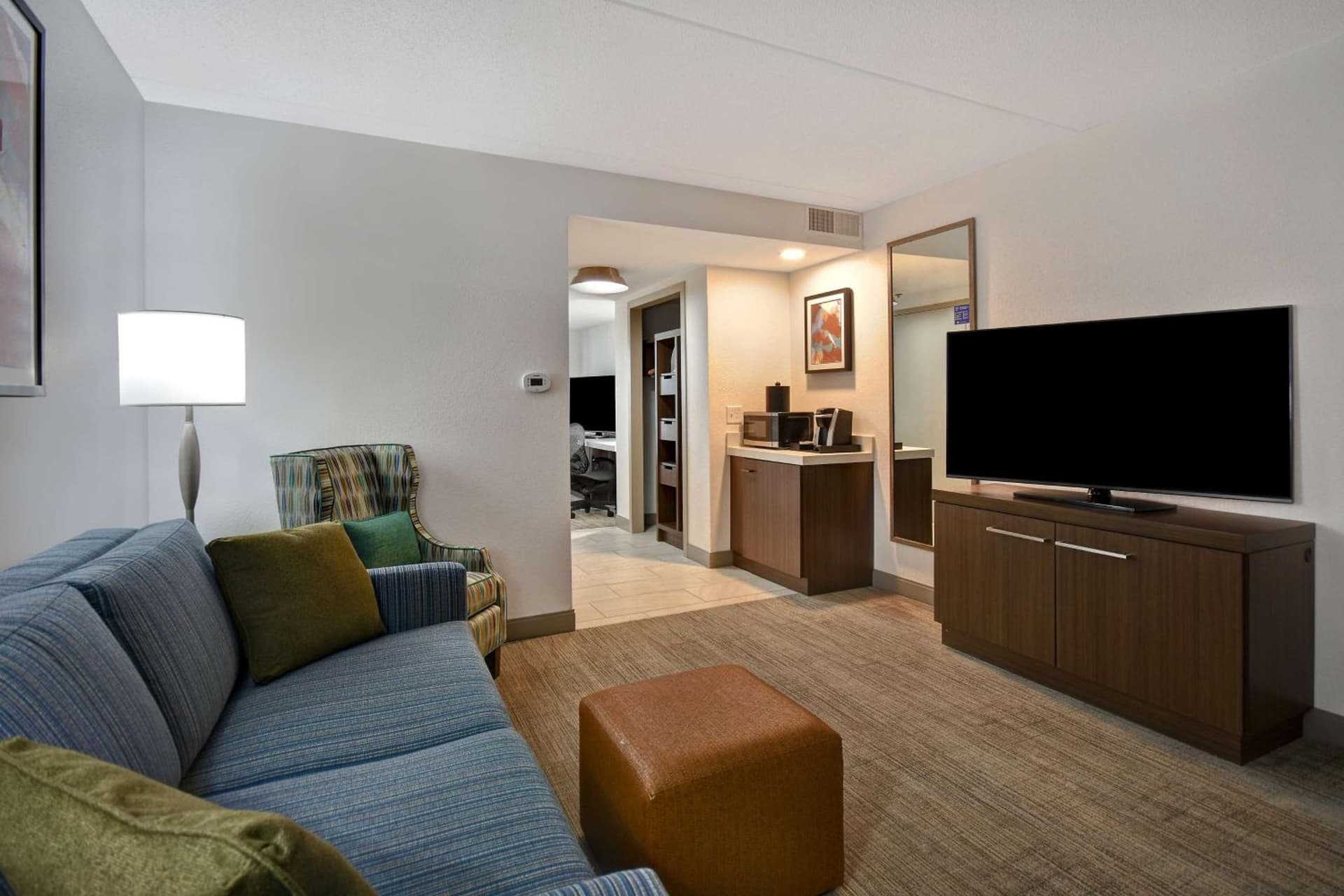 Hilton Garden Inn Detroit Metro Airport gallery photo in Romulus, MI — image 19