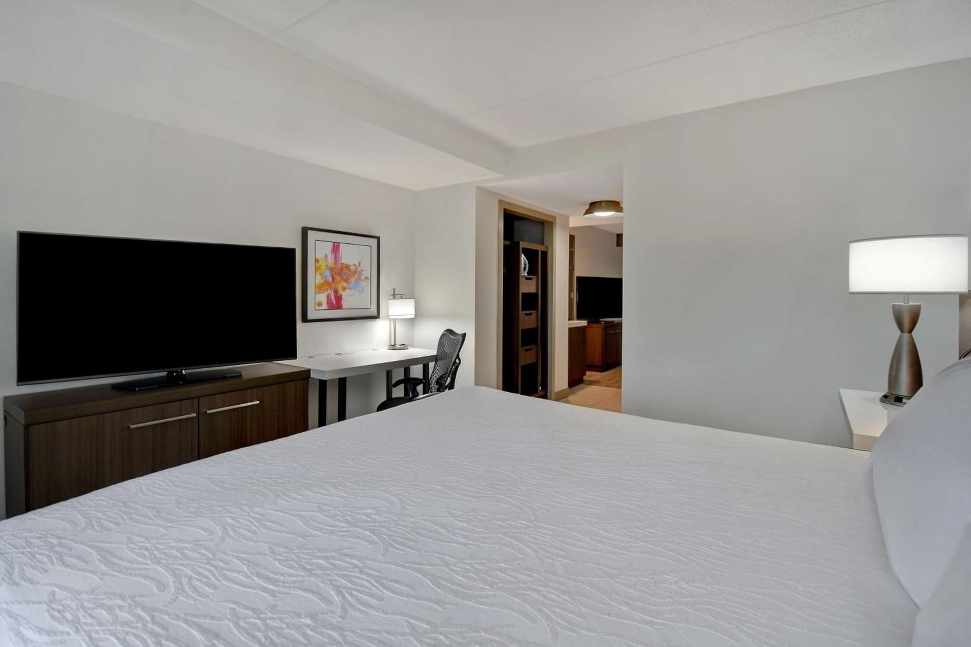 Hilton Garden Inn Detroit Metro Airport gallery photo in Romulus, MI — image 26