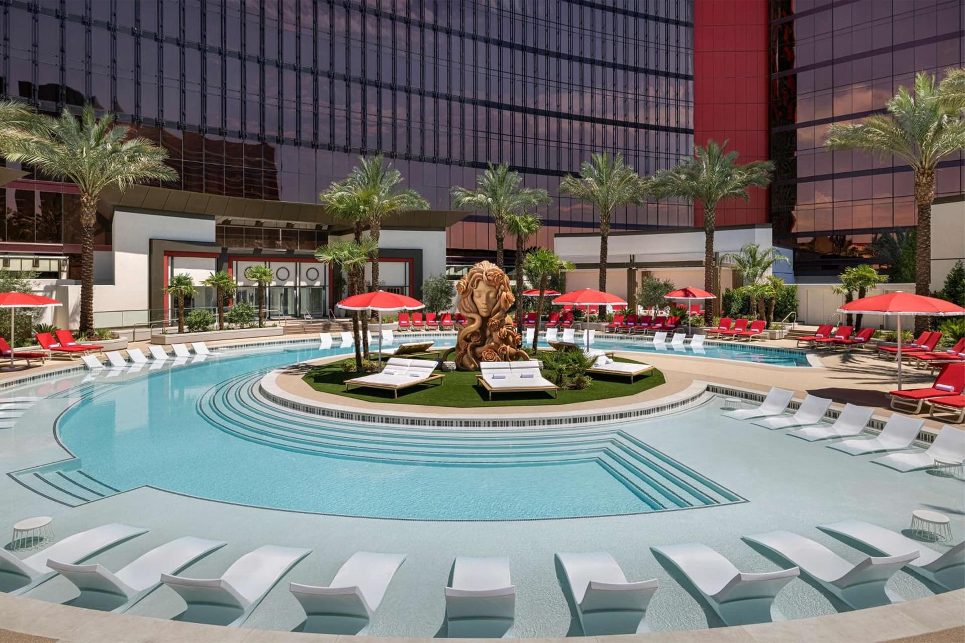 Conrad Las Vegas At Resorts World gallery photo in Las Vegas, NV — image 4