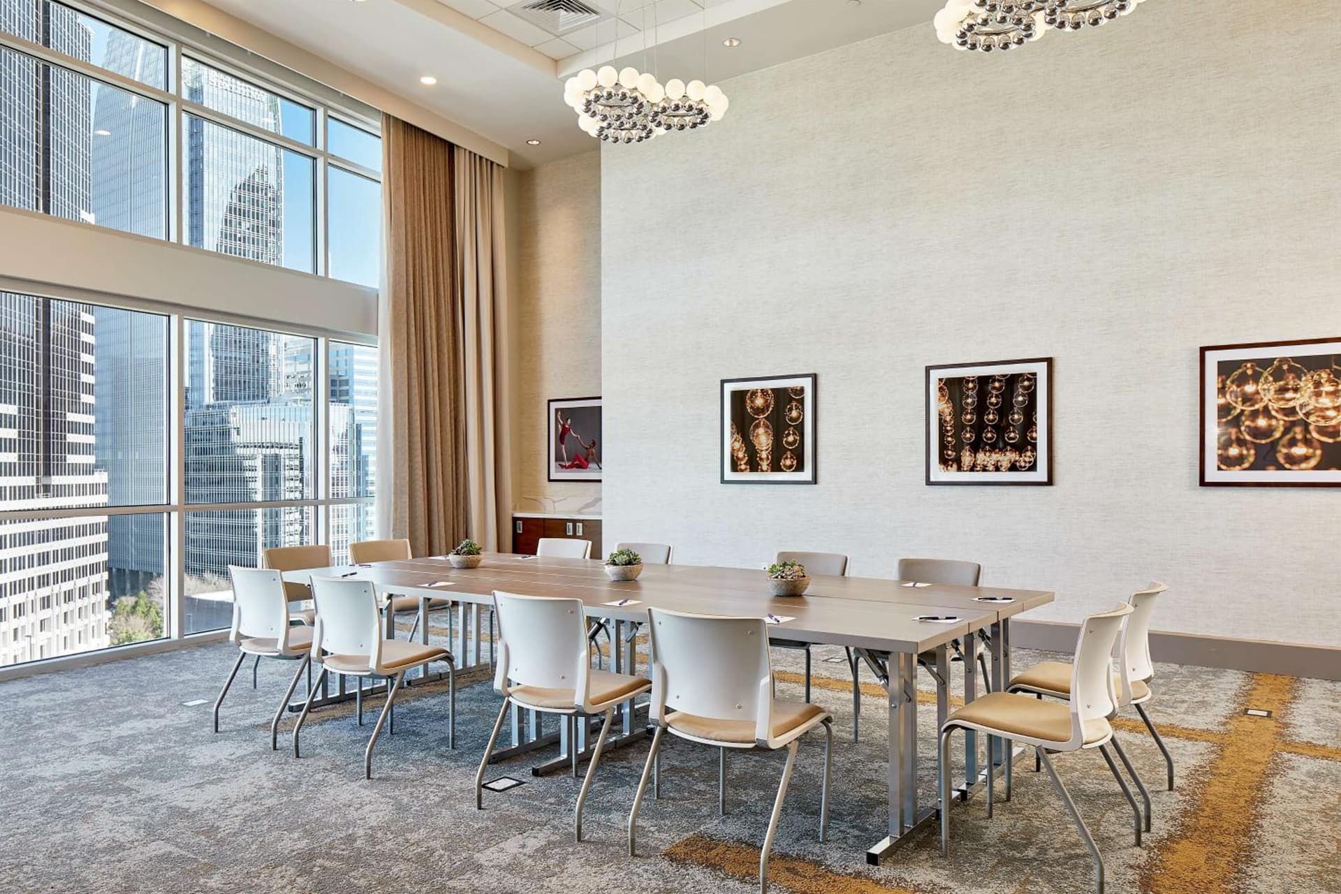 Hampton Inn & Suites Atlanta-Midtown, Ga gallery photo in Atlanta, GA — image 18