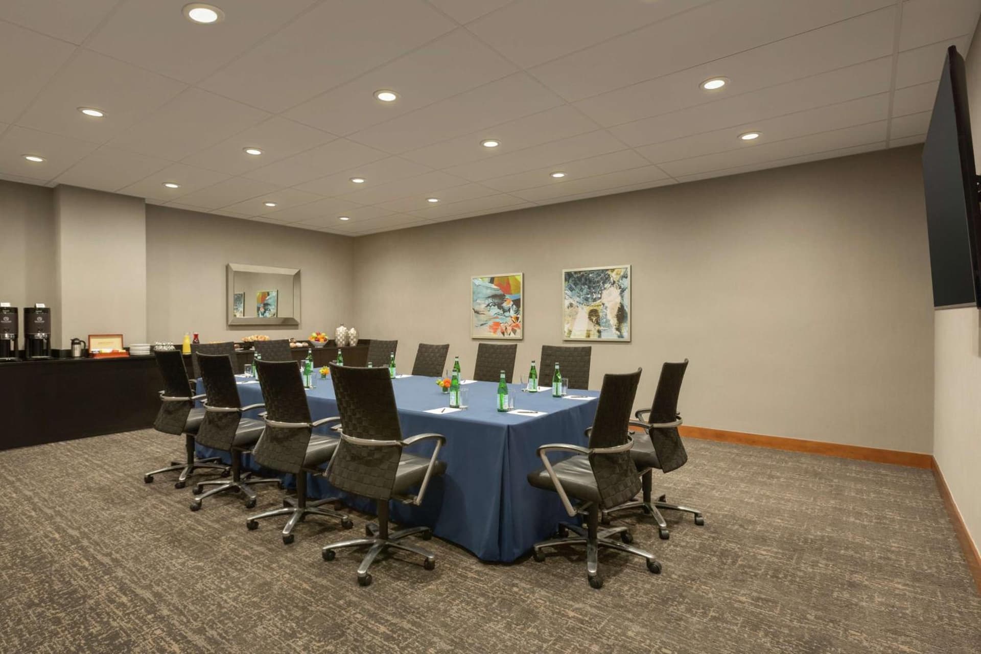 Hilton Baltimore BWI Airport gallery photo in Linthicum Heights, MD — image 51