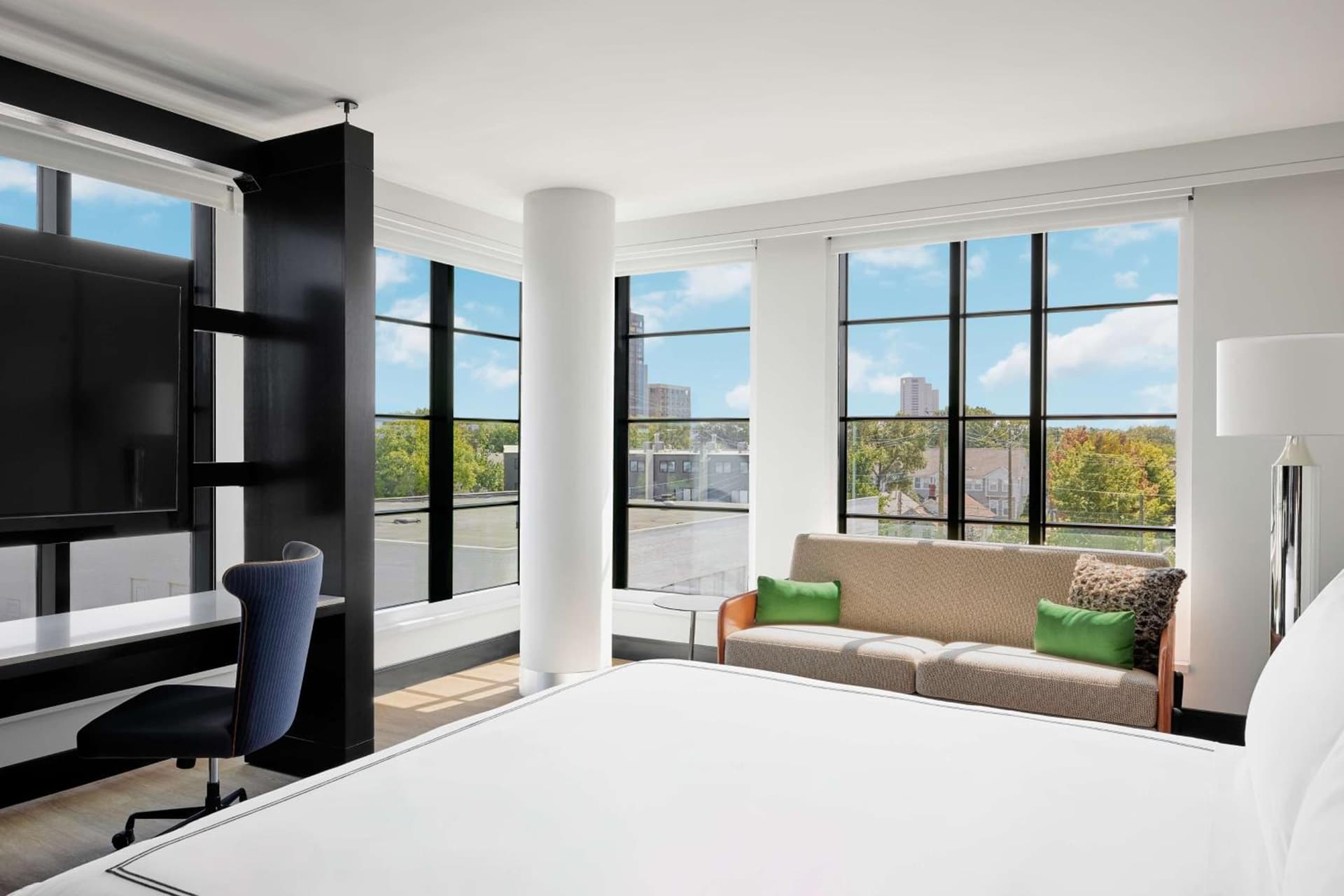 The Godfrey Detroit, Curio Collection By Hilton gallery photo in Detroit, MI — image 39